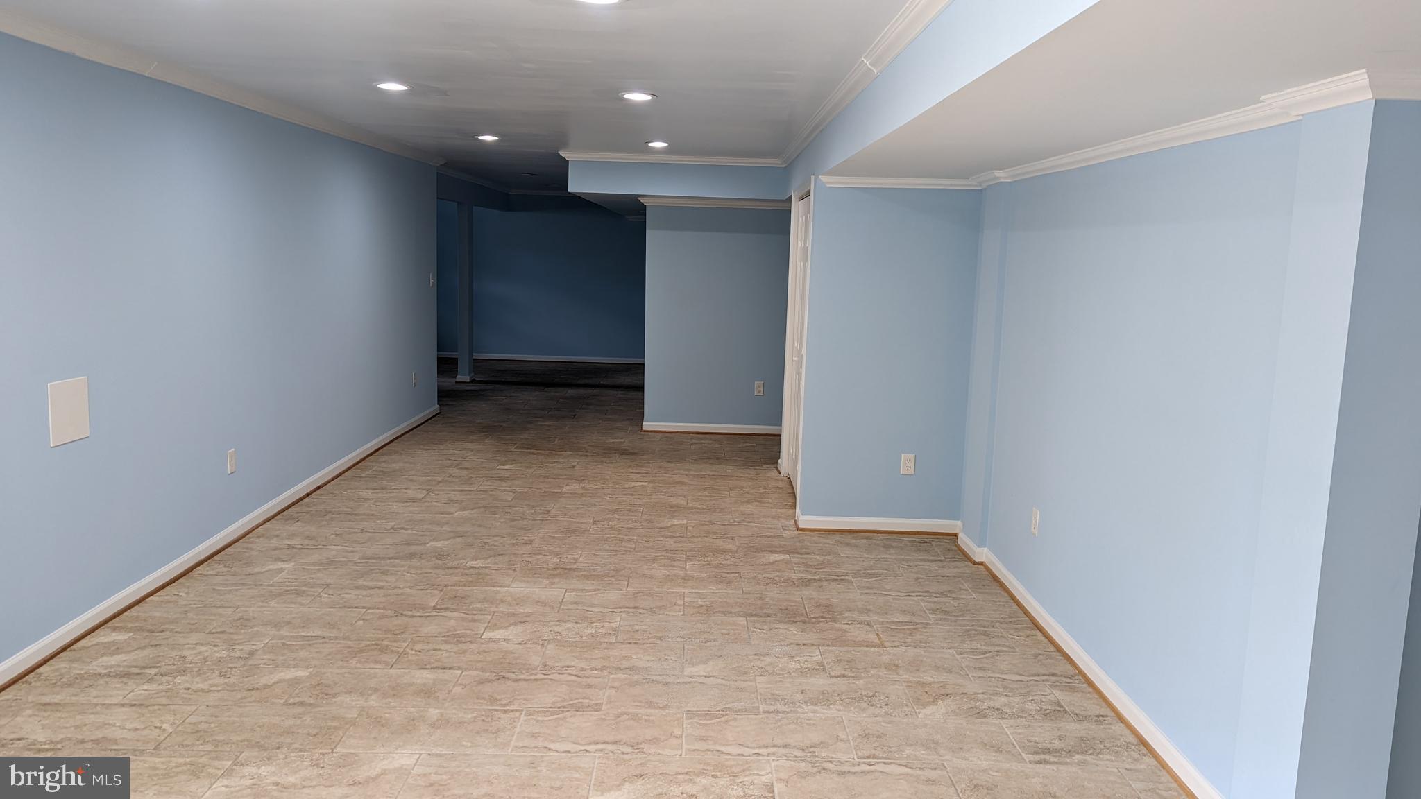 FERRY DOCK CROSSING - Residential