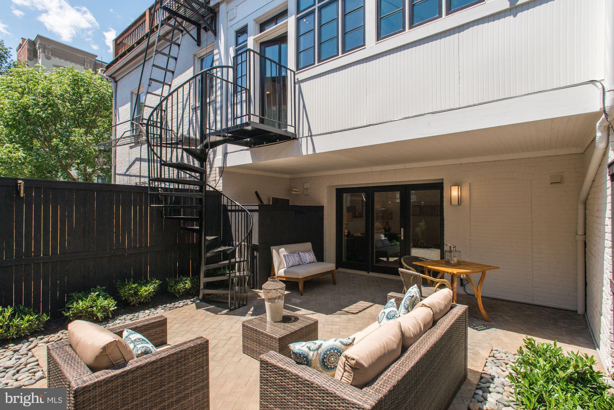 GEORGETOWN - Residential