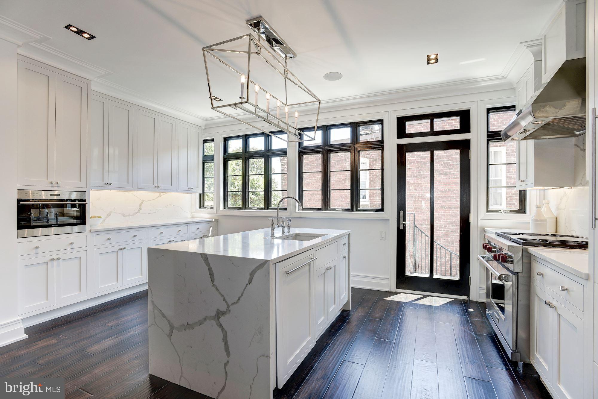 GEORGETOWN - Residential