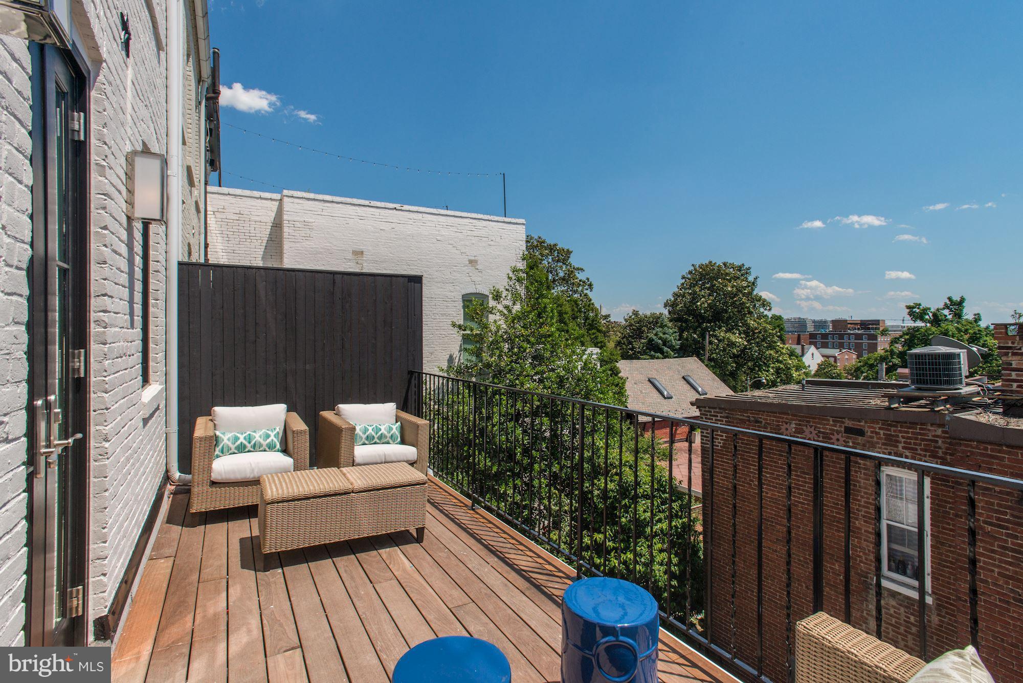 GEORGETOWN - Residential