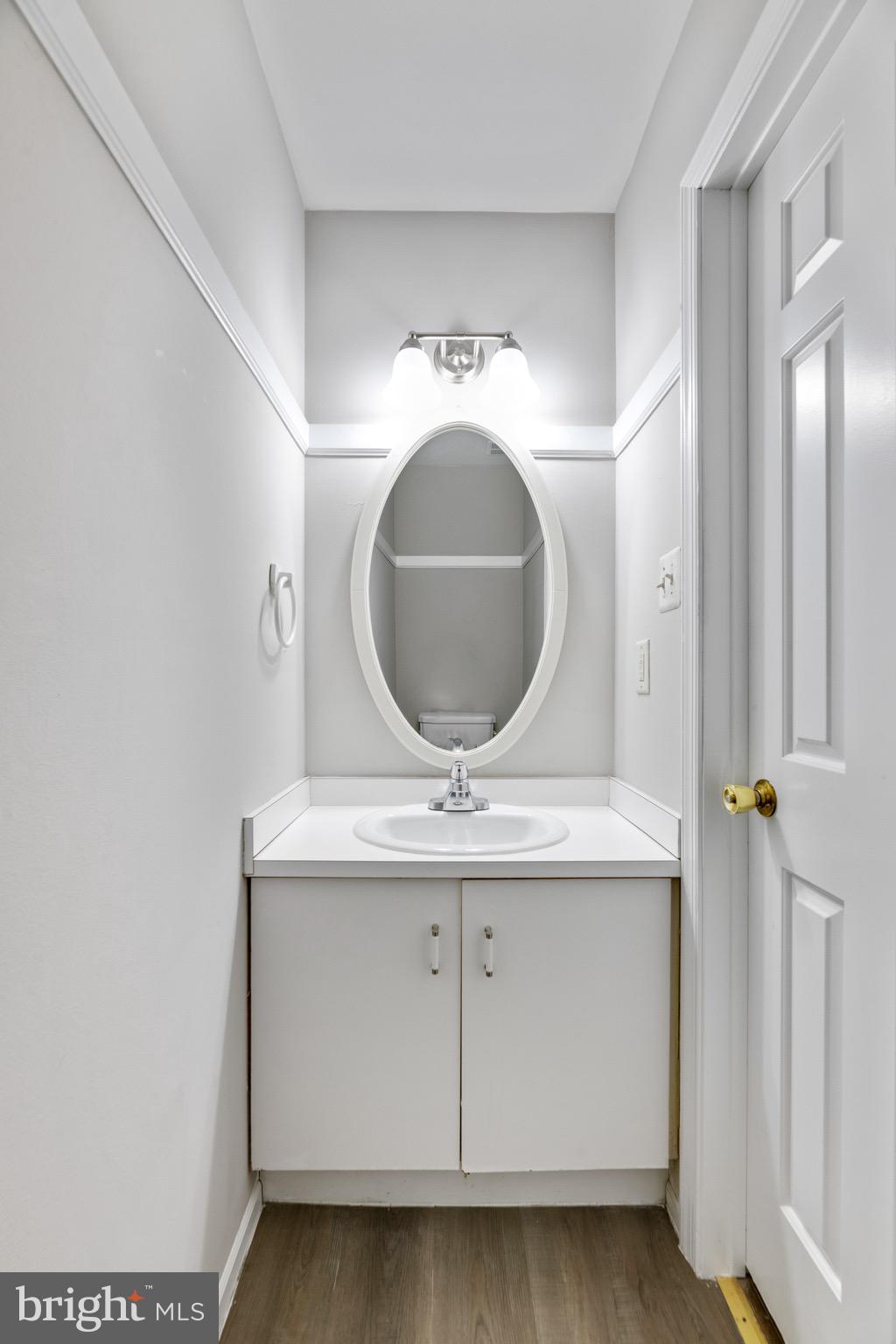 COURTLAND WOODS - Residential