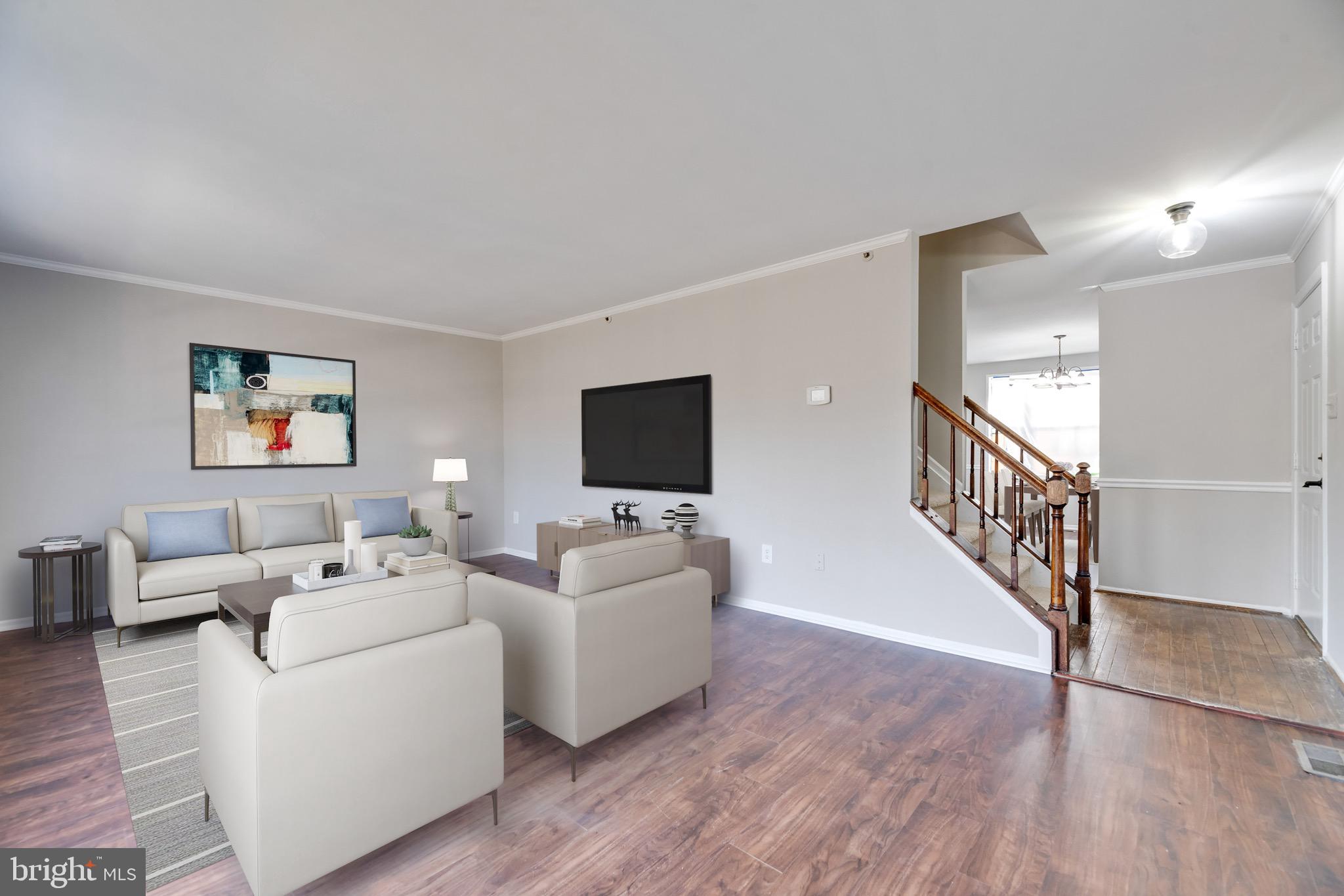 COURTLAND WOODS - Residential