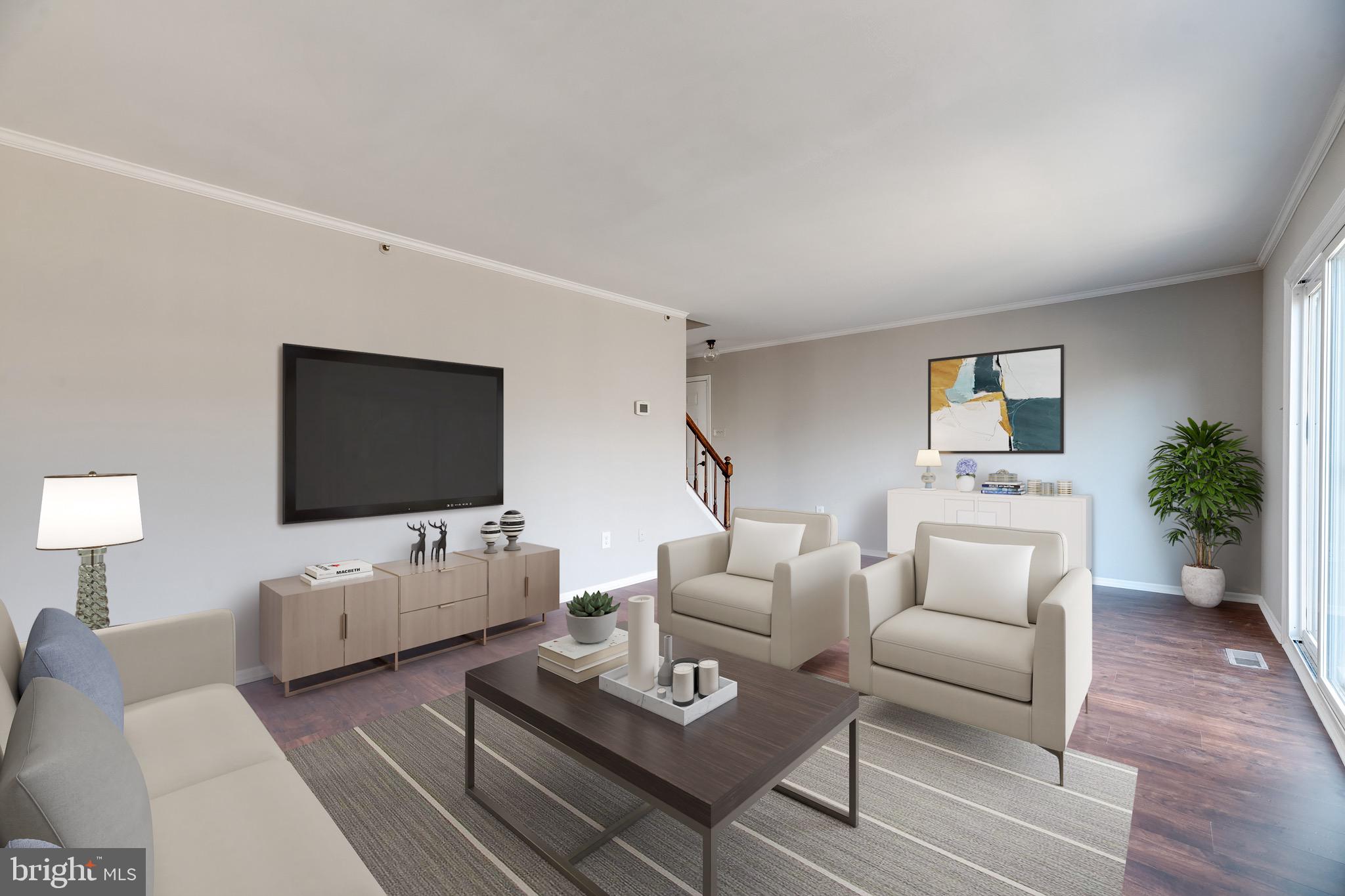 COURTLAND WOODS - Residential