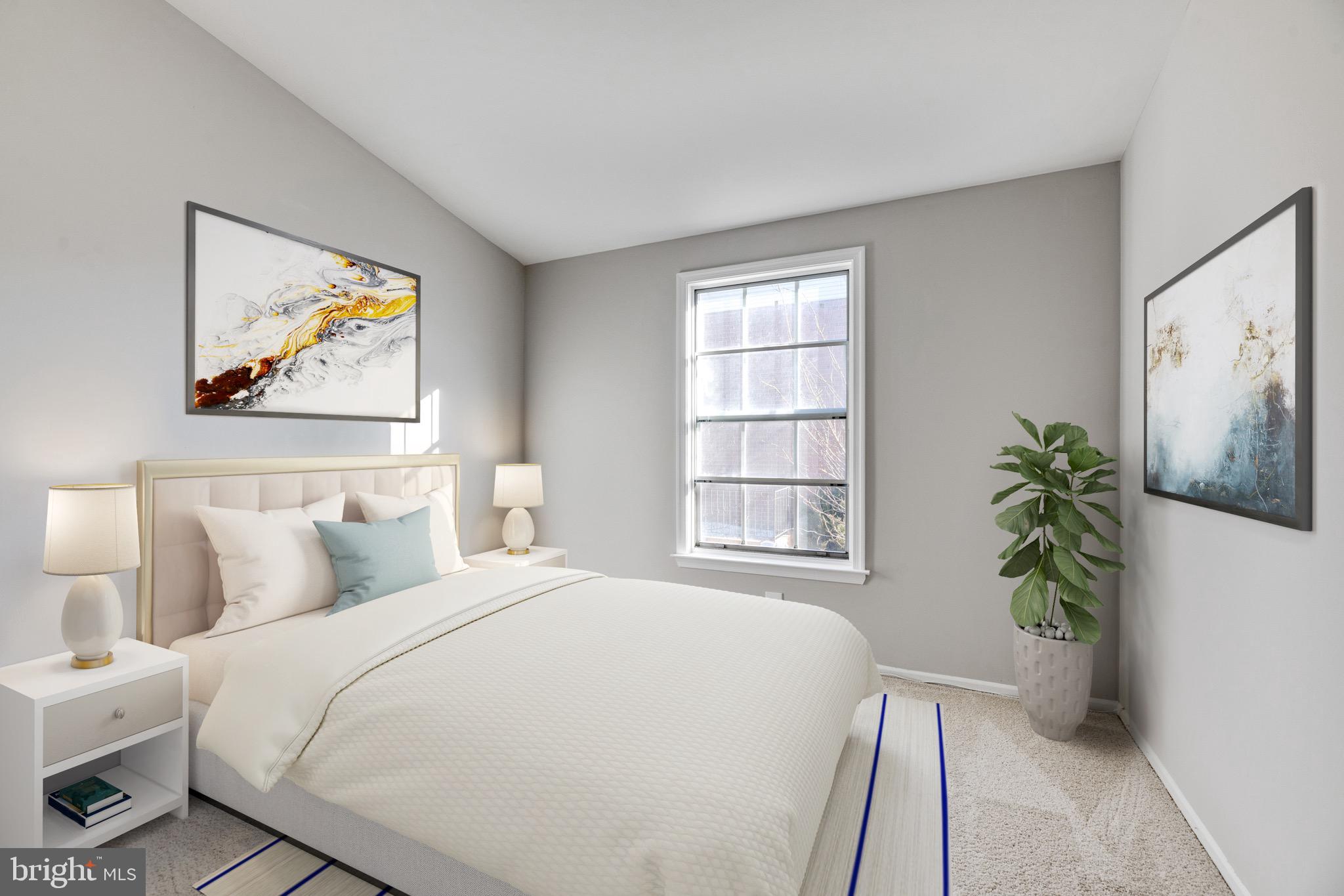 COURTLAND WOODS - Residential