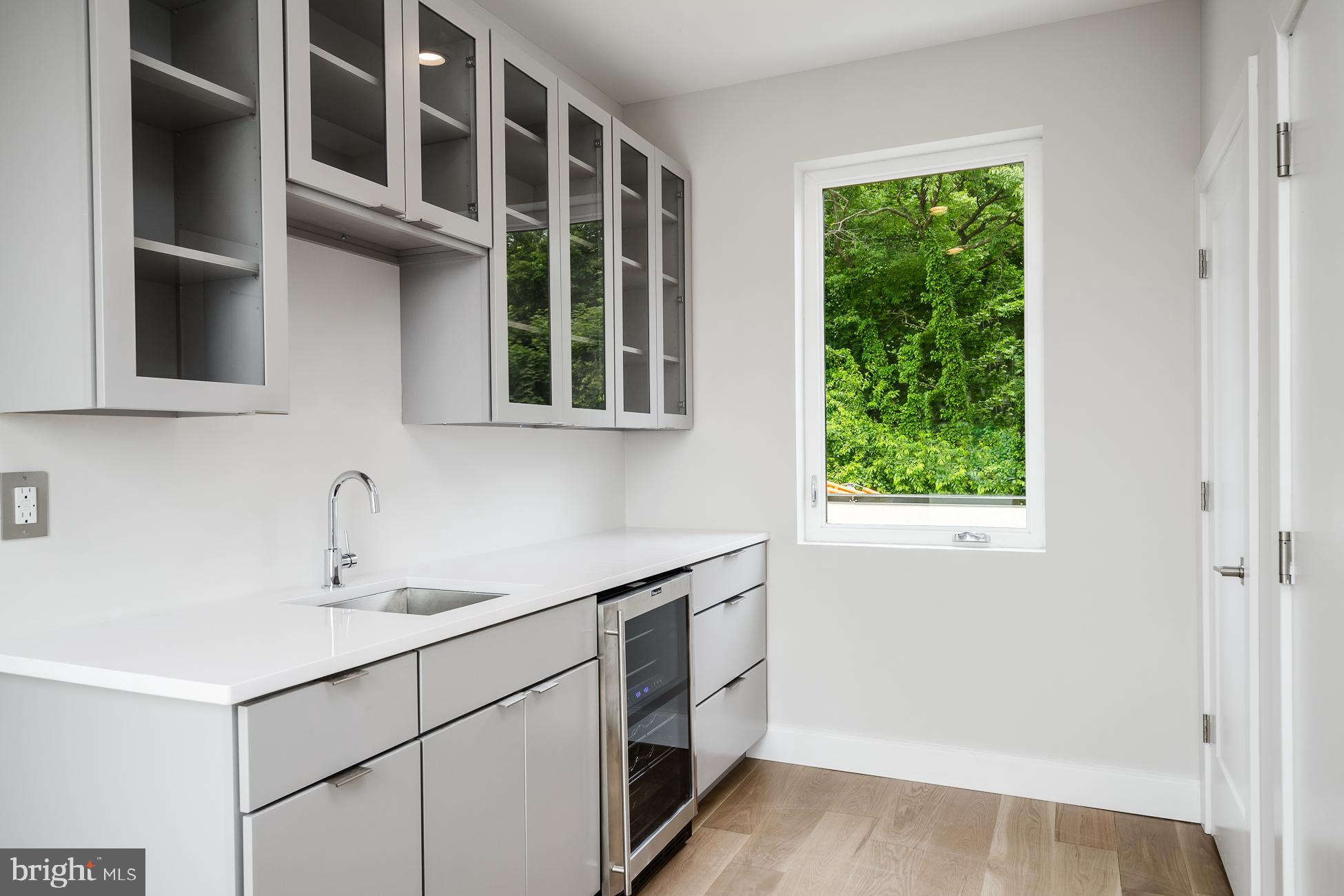 MANAYUNK - Residential