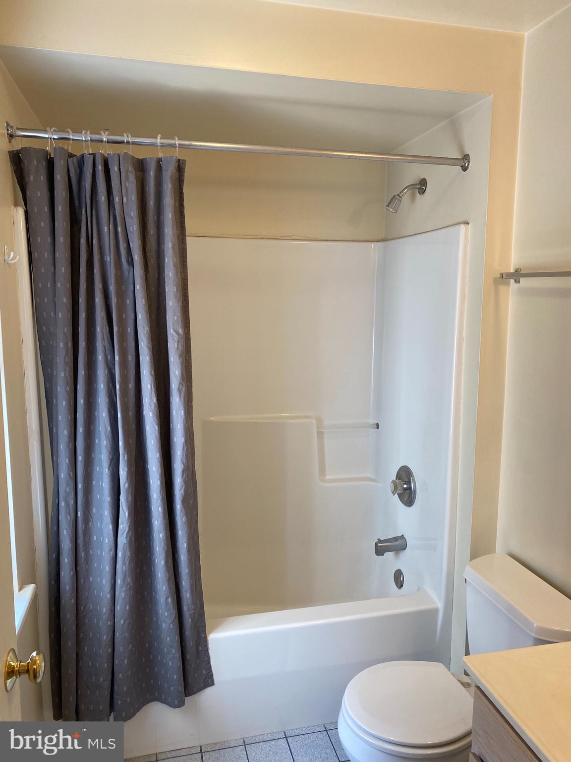 FEDERAL HILL HISTORIC DISTRICT - Residential Lease