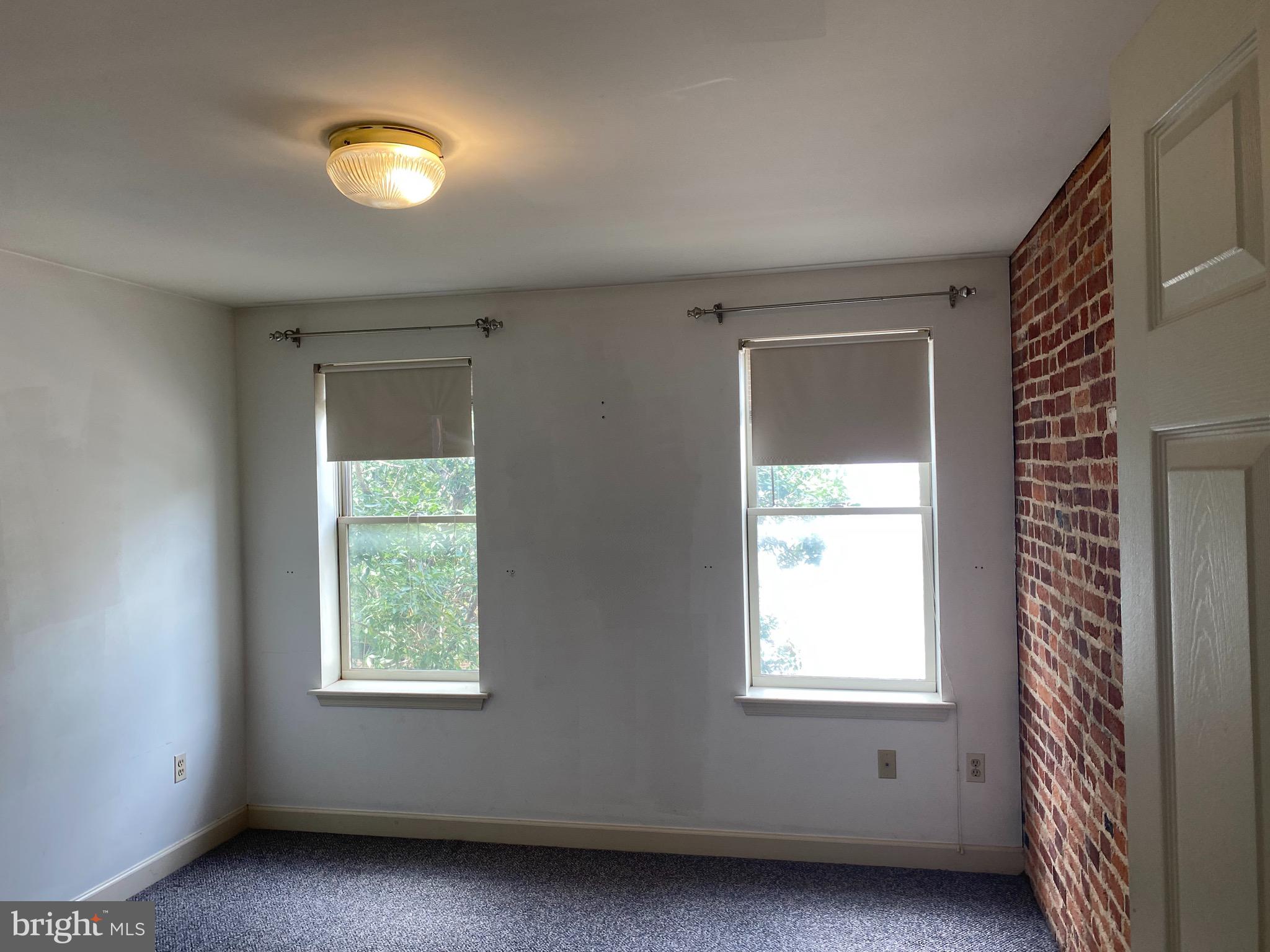 FEDERAL HILL HISTORIC DISTRICT - Residential Lease