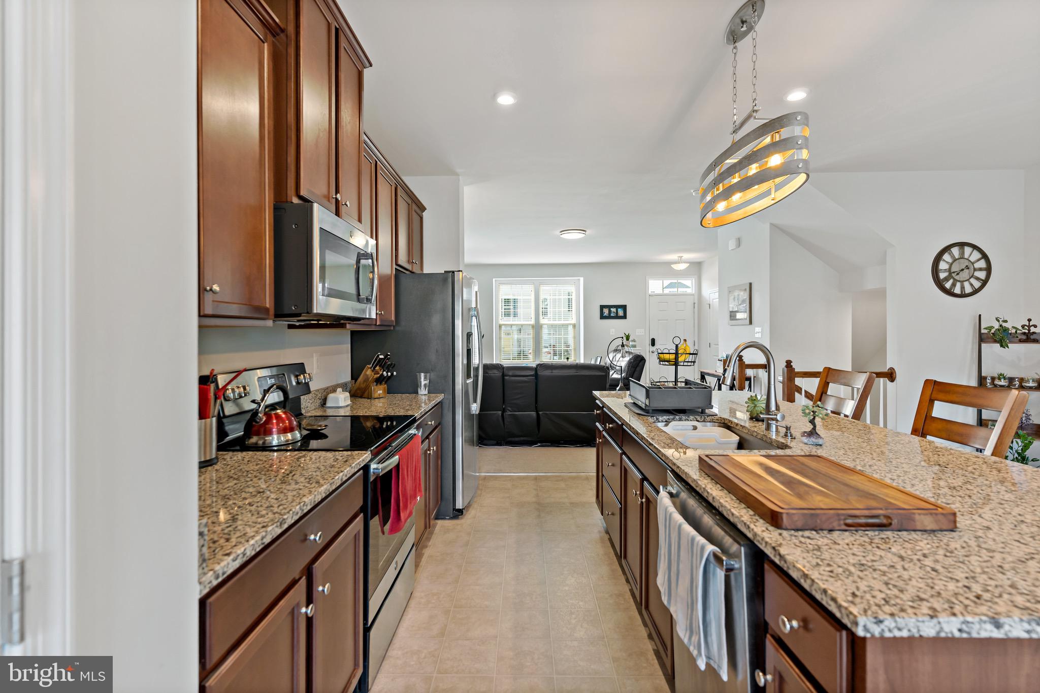 POTOMAC STATION - Residential