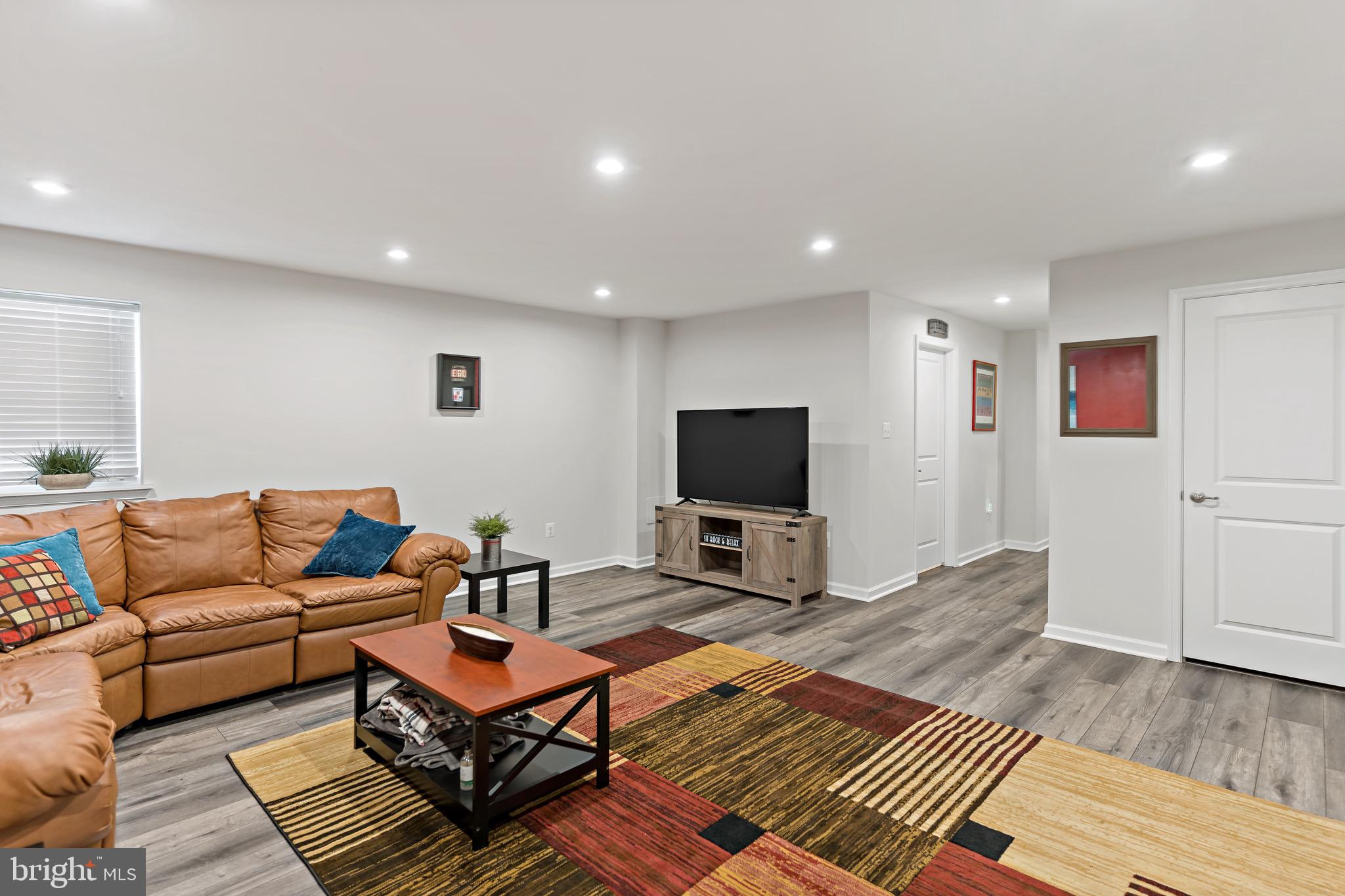 POTOMAC STATION - Residential