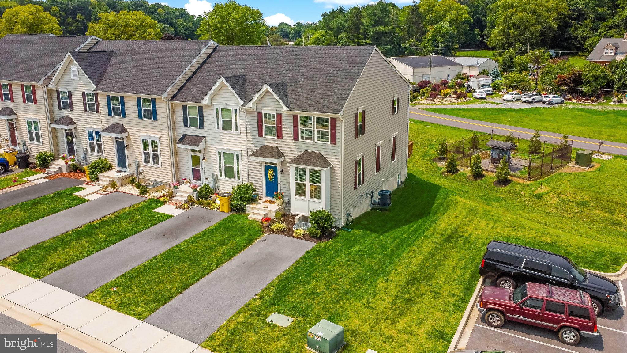 POTOMAC STATION - Residential