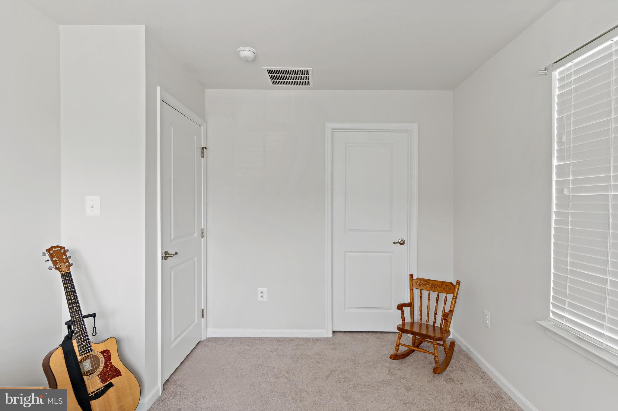 POTOMAC STATION - Residential