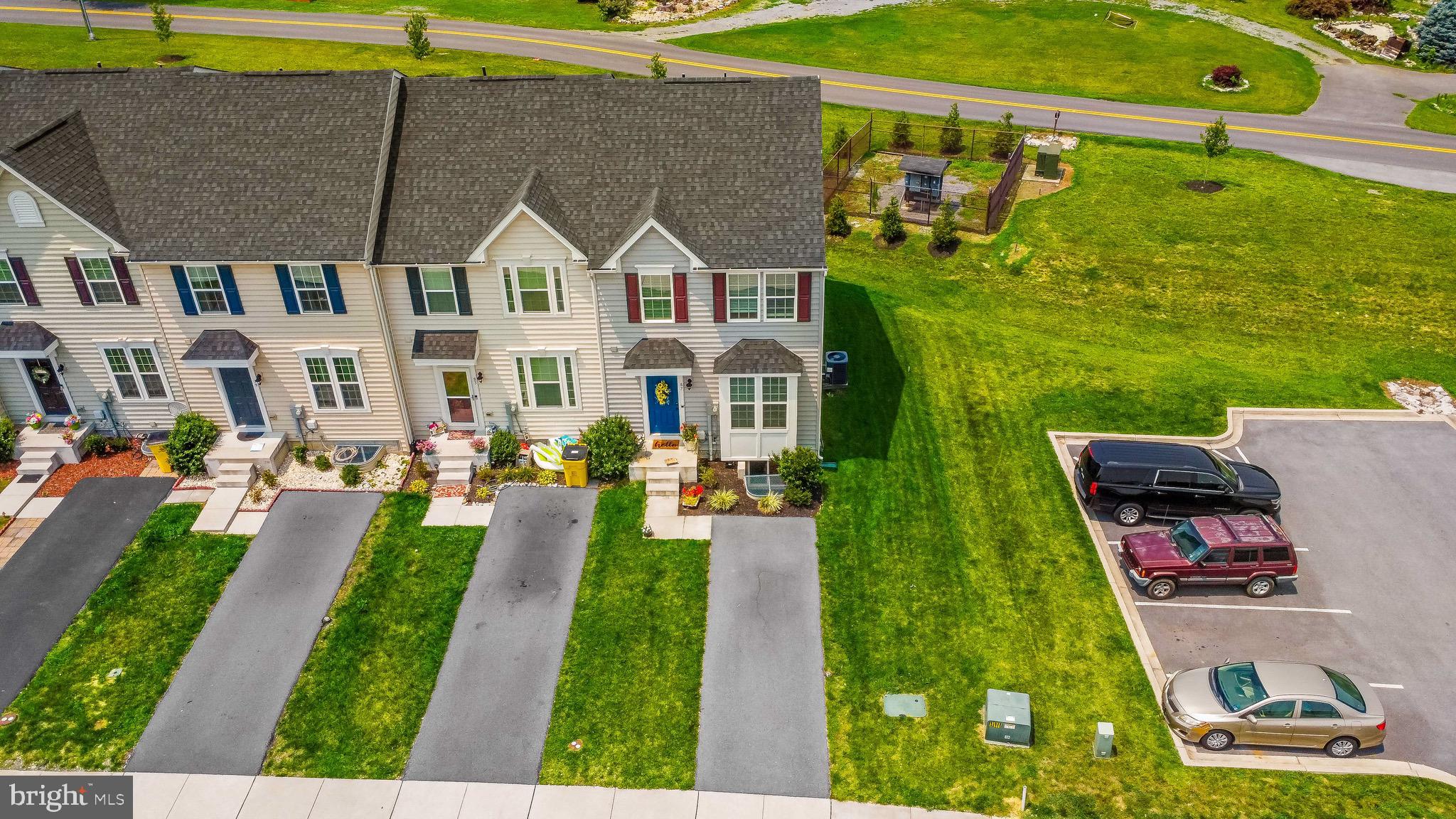 POTOMAC STATION - Residential