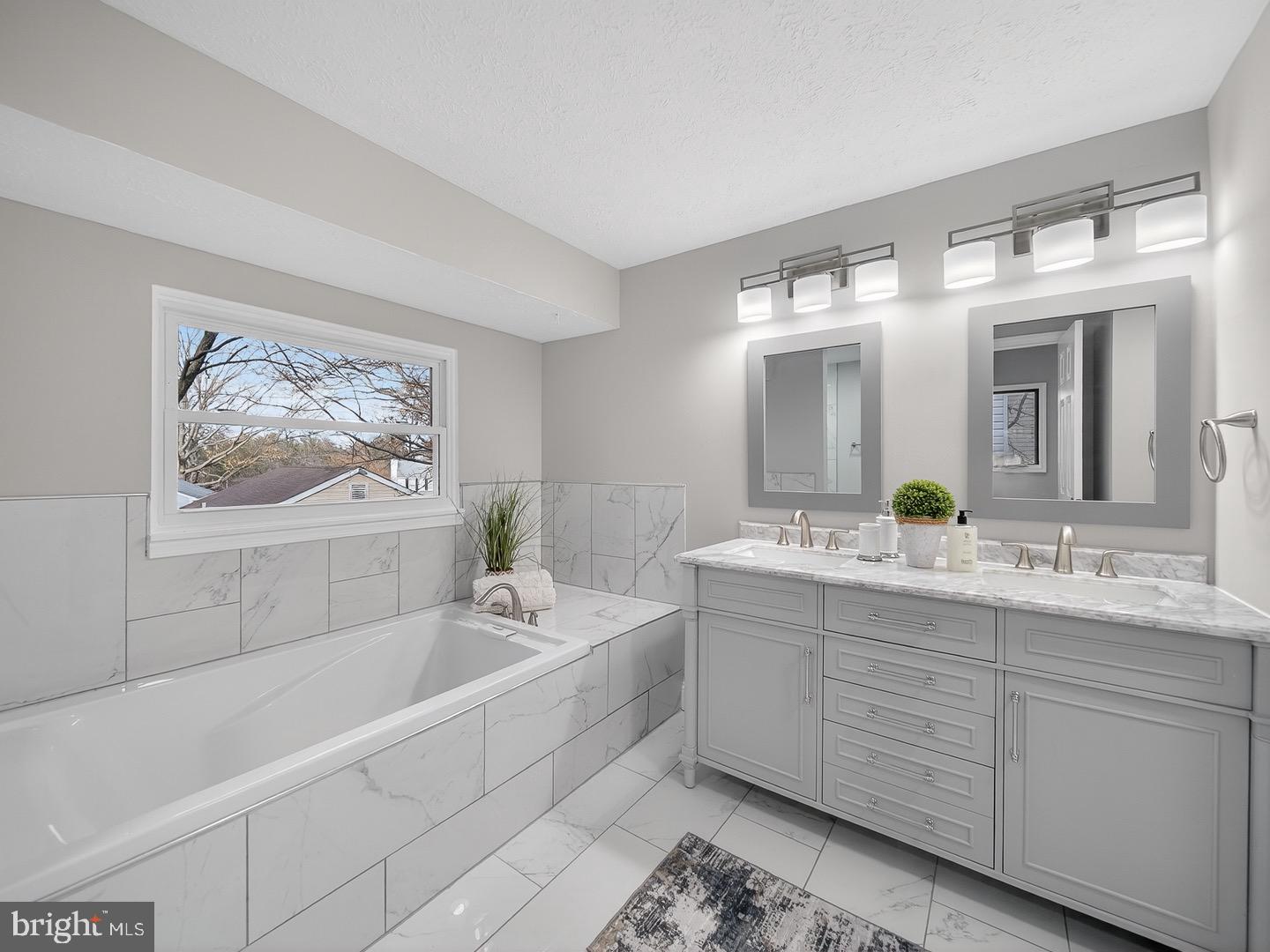 EMORY GROVE HILLS - Residential