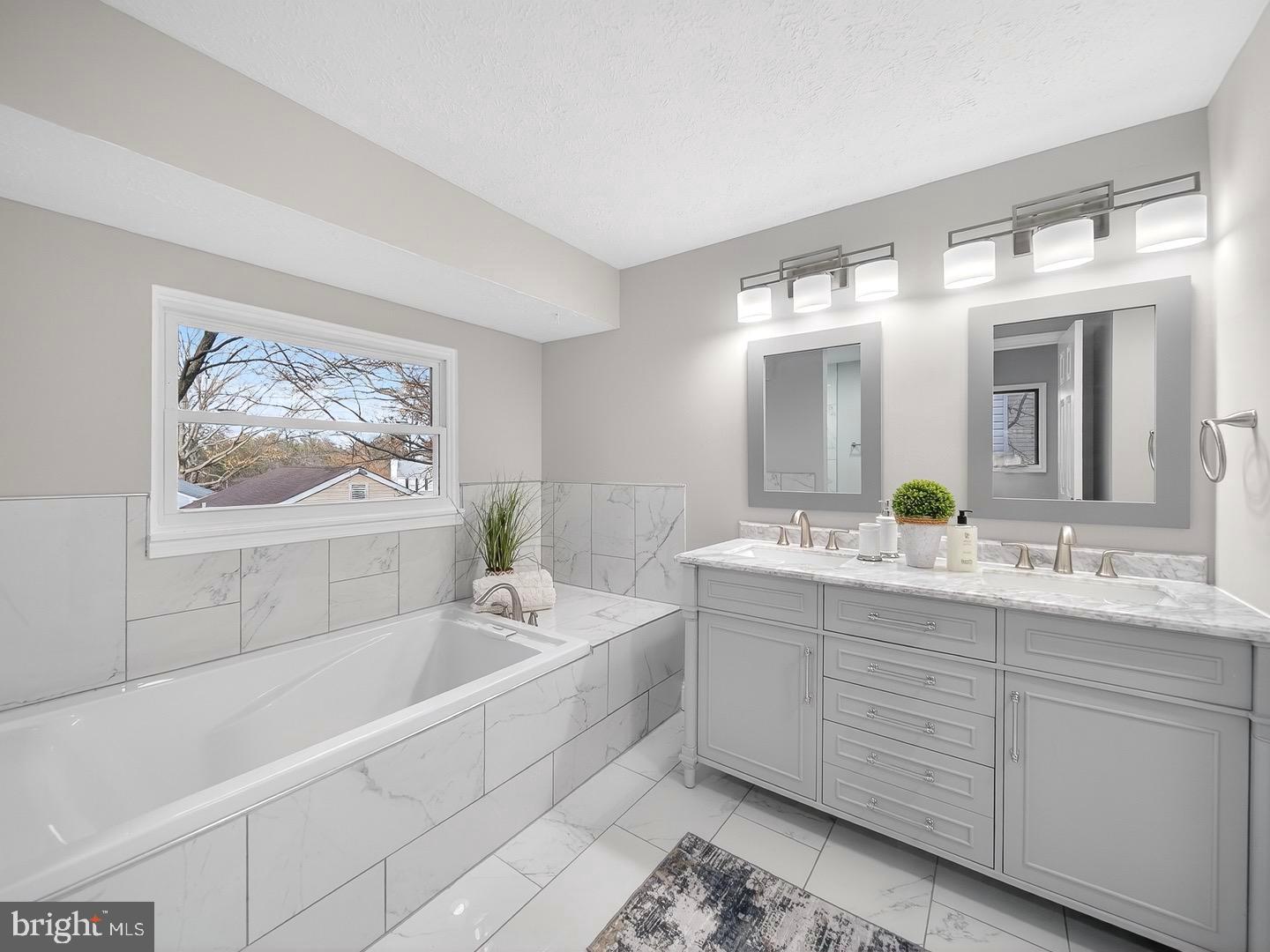 EMORY GROVE HILLS - Residential