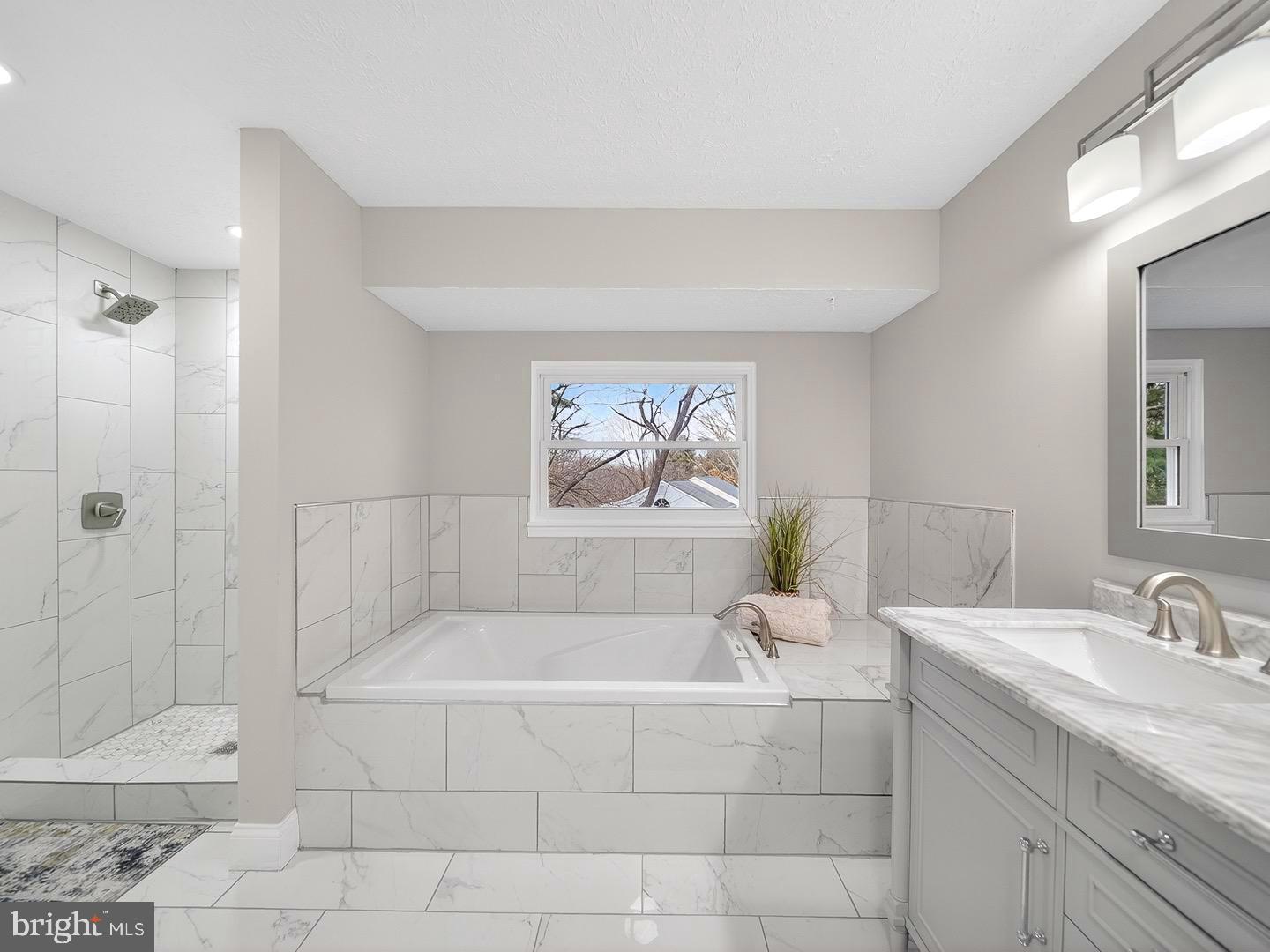 EMORY GROVE HILLS - Residential