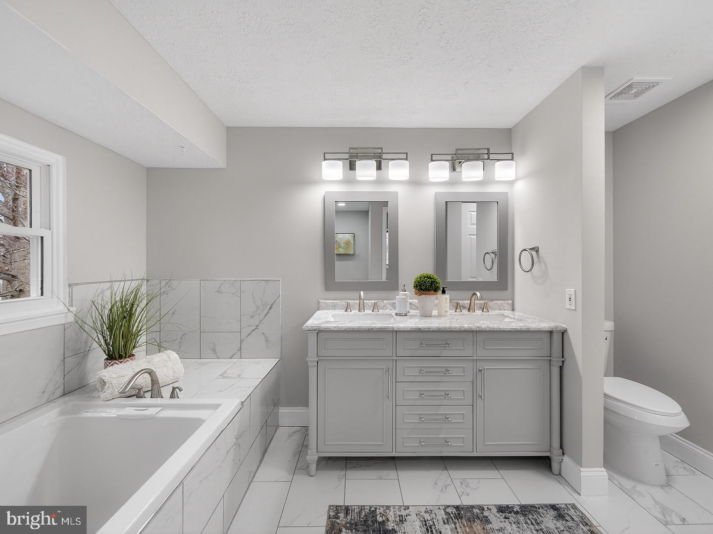 EMORY GROVE HILLS - Residential