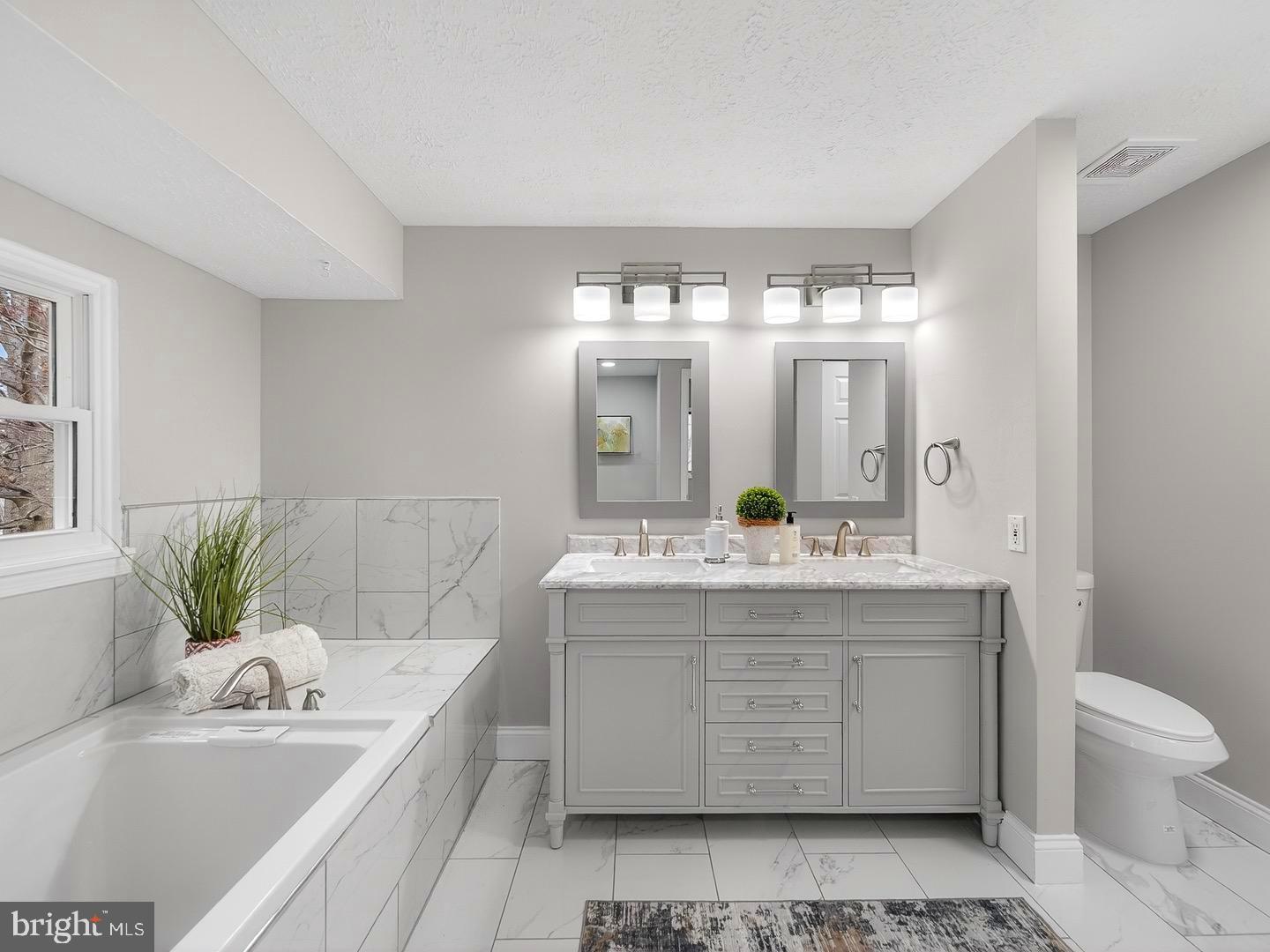 EMORY GROVE HILLS - Residential