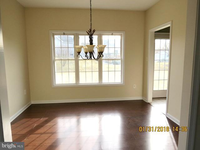 FORT HILL FARMS - Residential