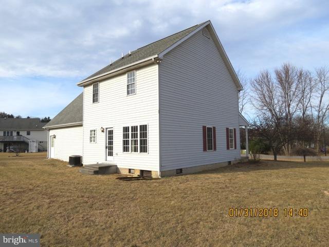 FORT HILL FARMS - Residential