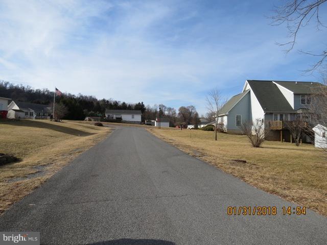 FORT HILL FARMS - Residential