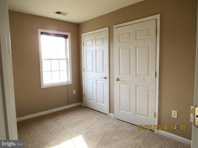 FORT HILL FARMS - Residential