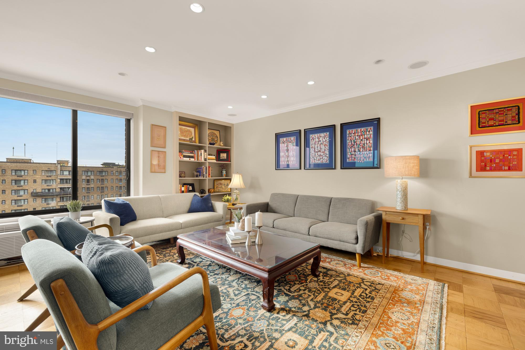 2501 CALVERT STREET NW 901