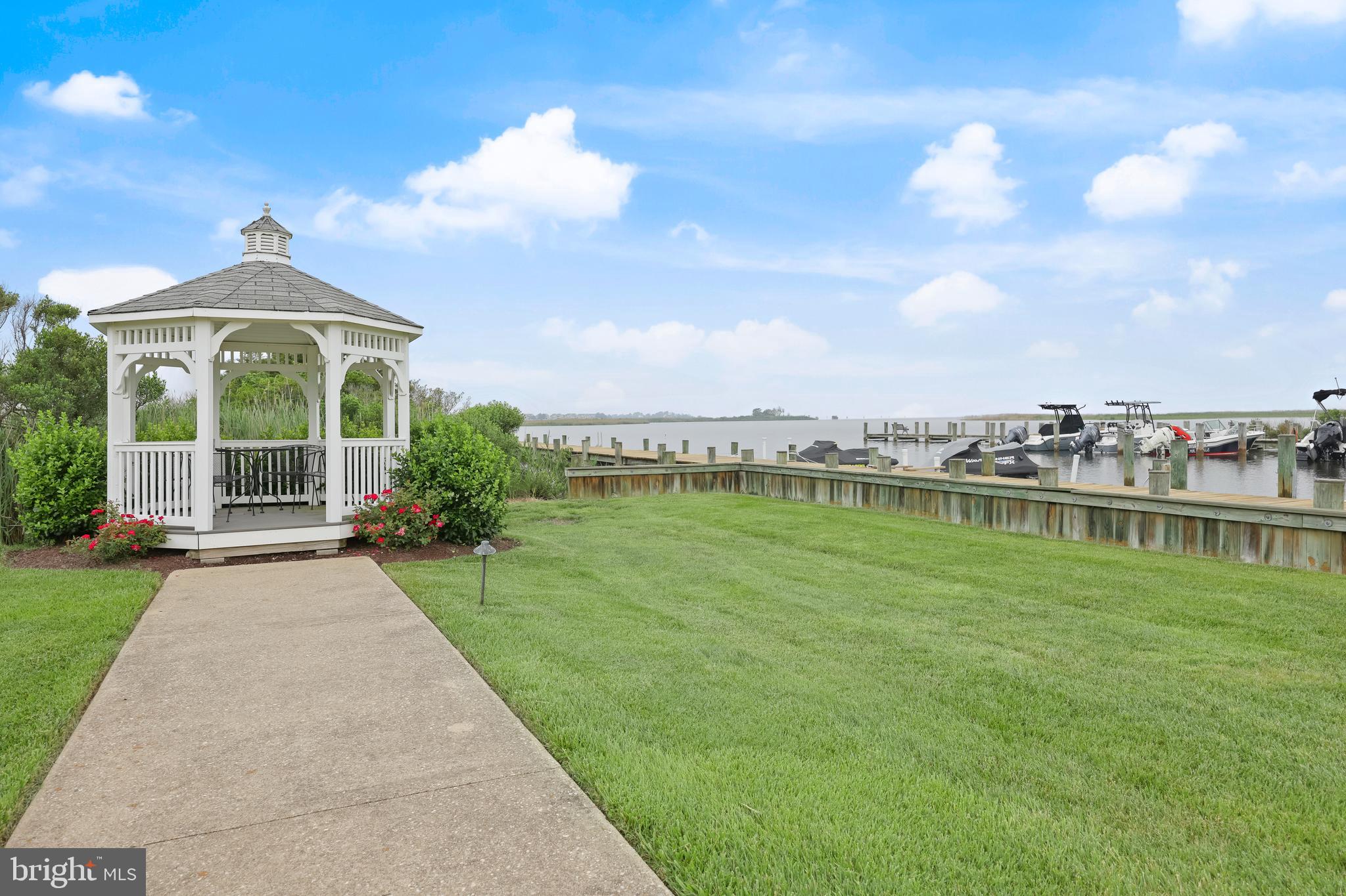 BAYVIEW AT KENT NARROWS - Residential