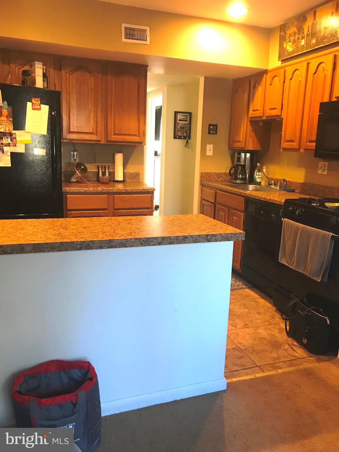 VILLAGE OF WILDE LAKE - Residential Lease