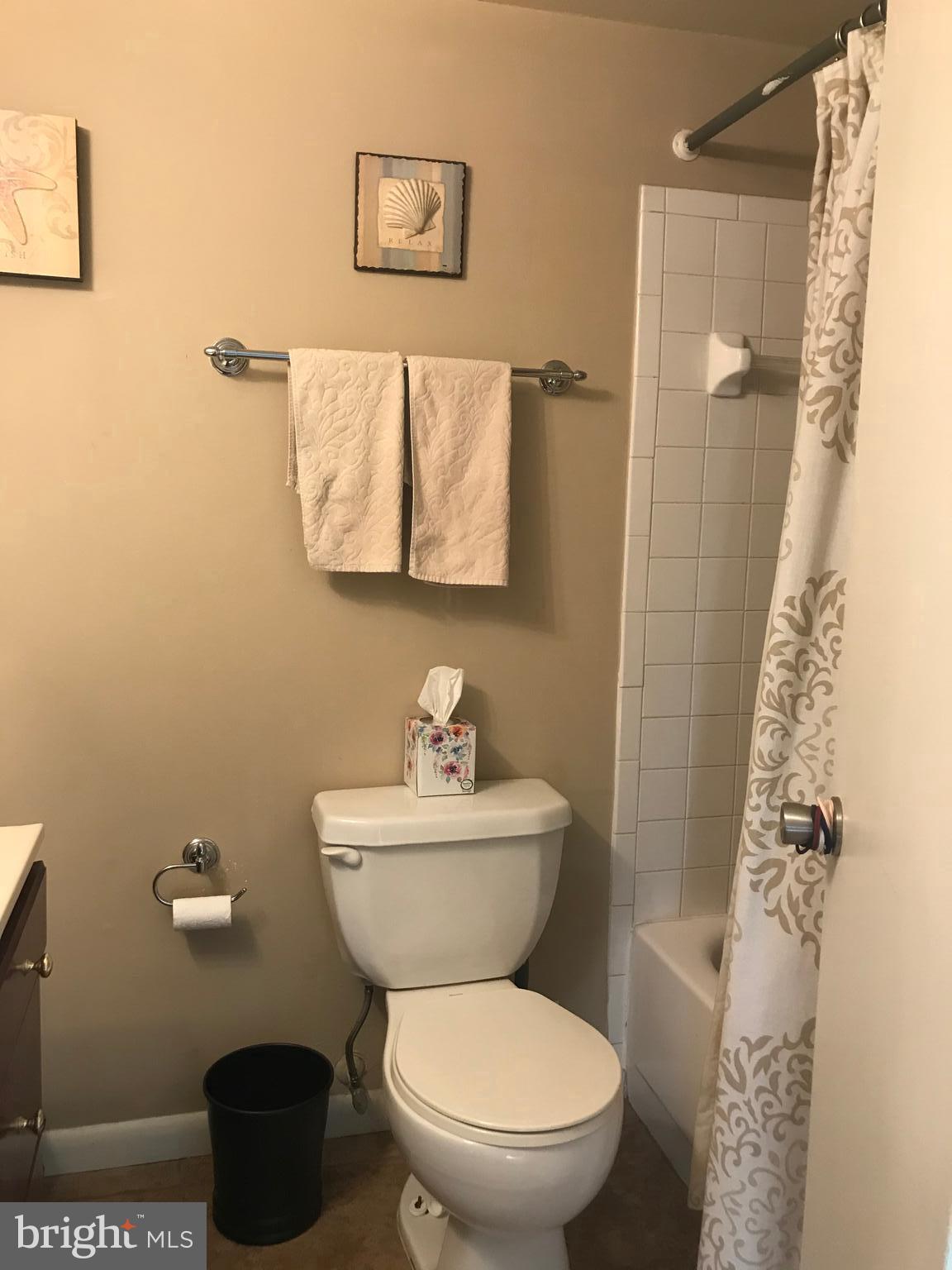 VILLAGE OF WILDE LAKE - Residential Lease