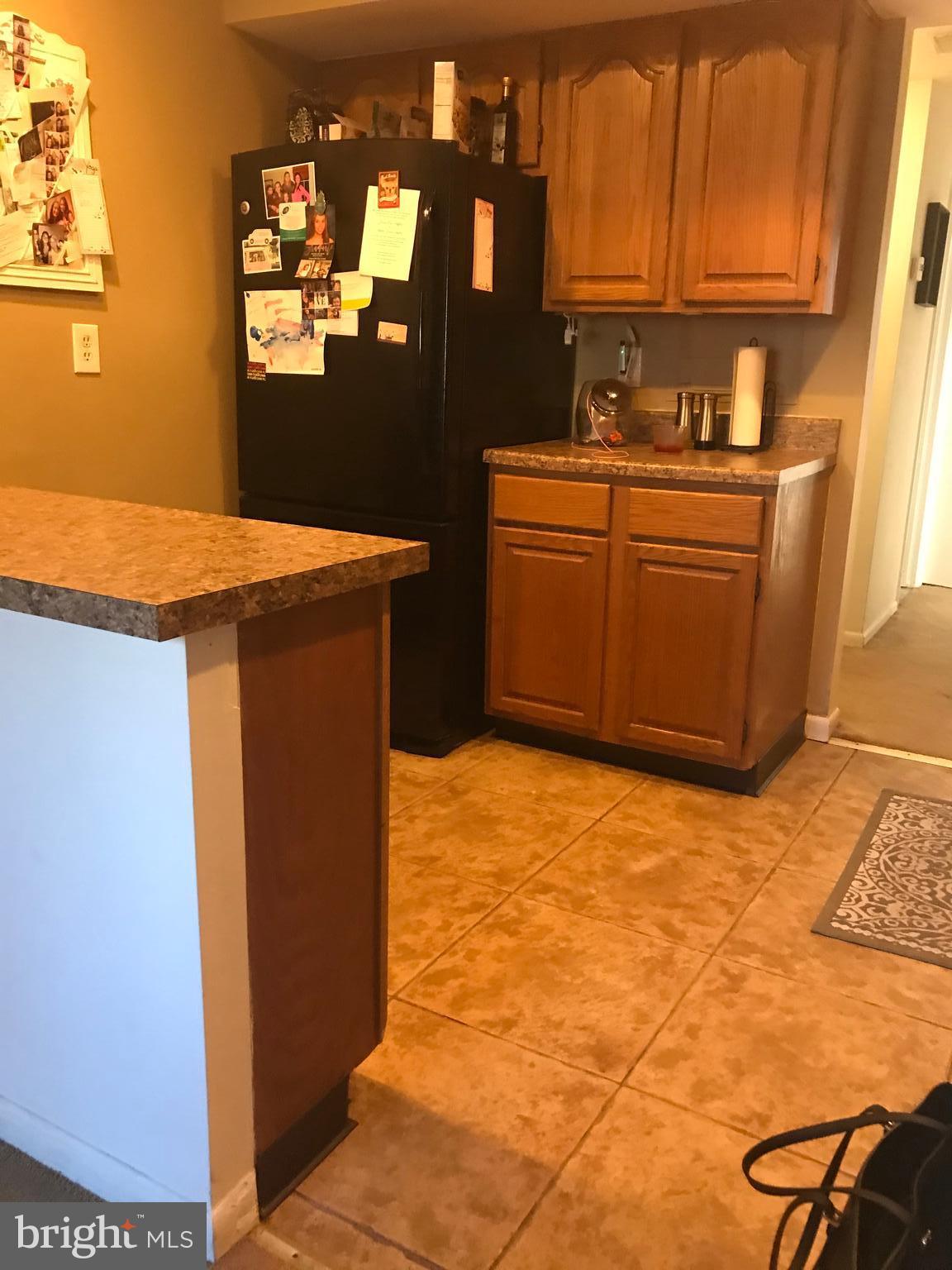 VILLAGE OF WILDE LAKE - Residential Lease