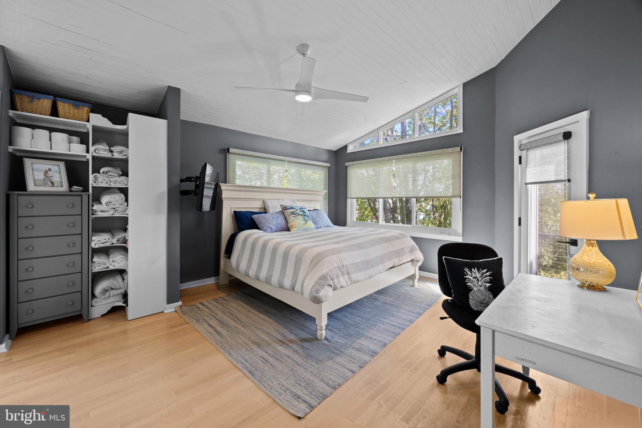 EASTPORT - Residential