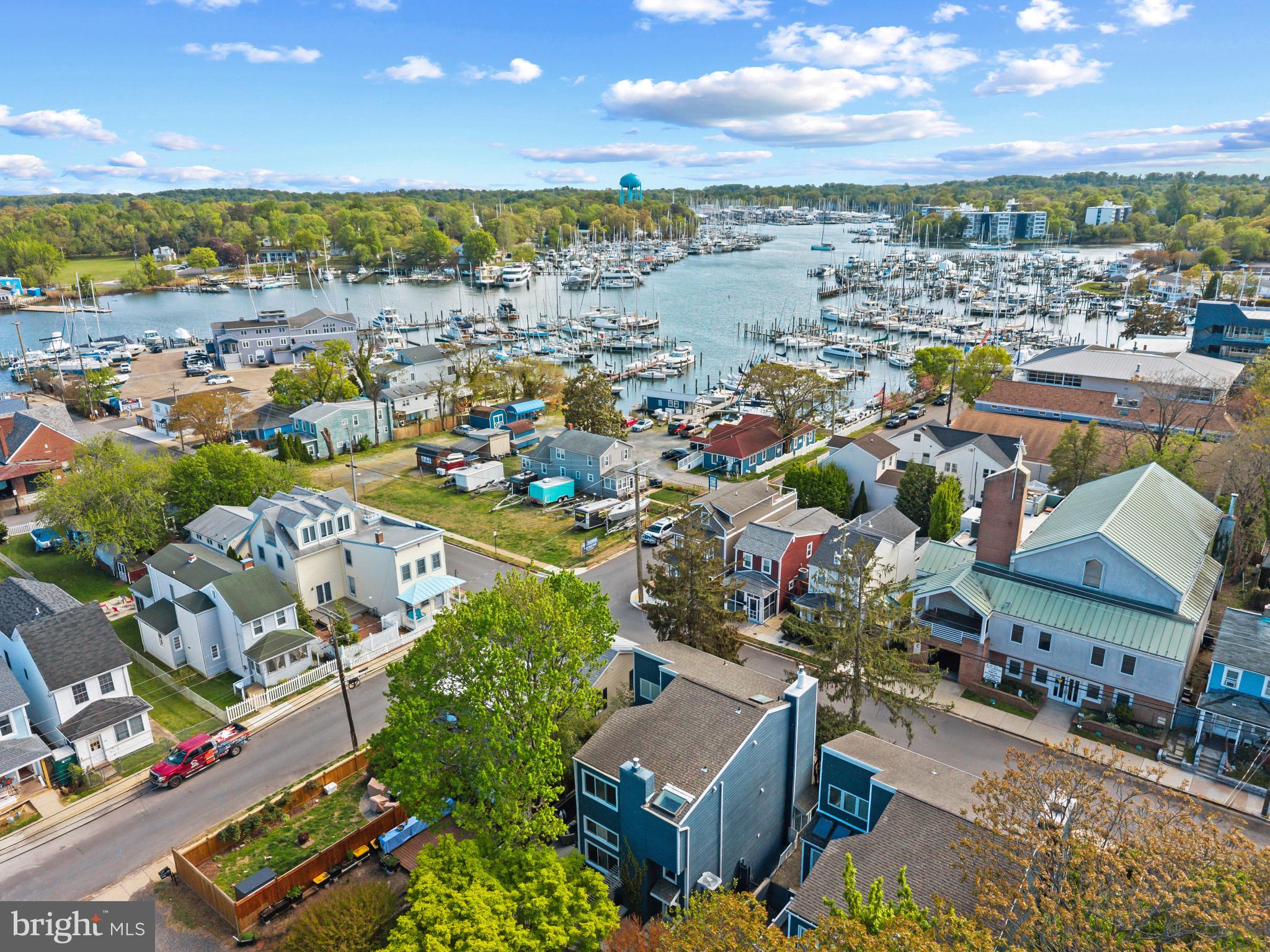 EASTPORT - Residential