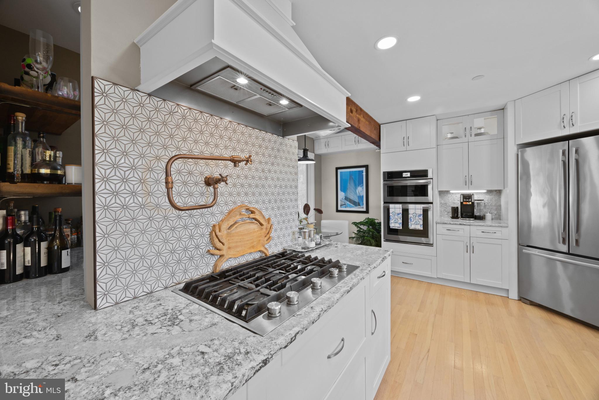 EASTPORT - Residential