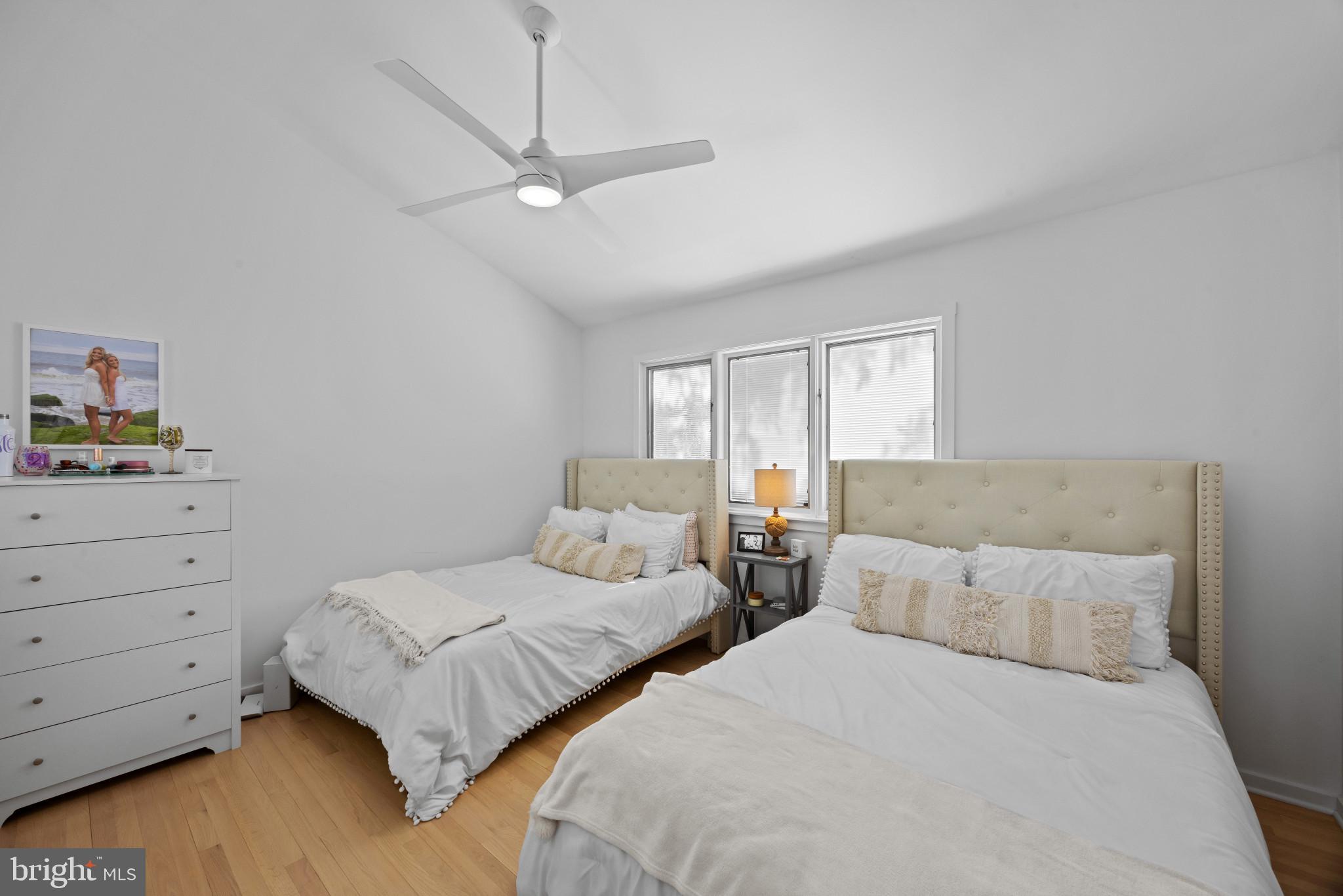 EASTPORT - Residential