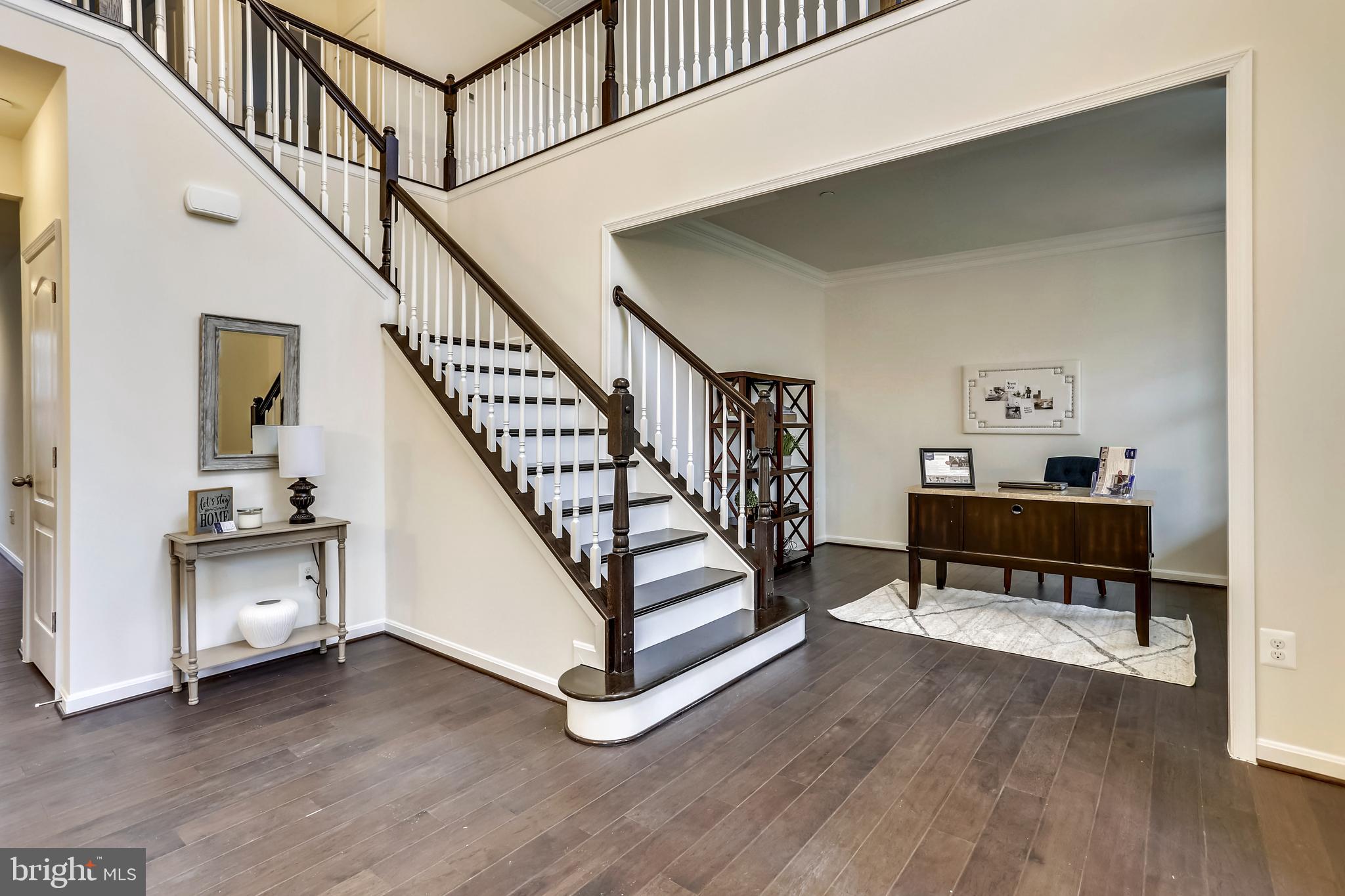 3916 DIPLOMAT AVENUE