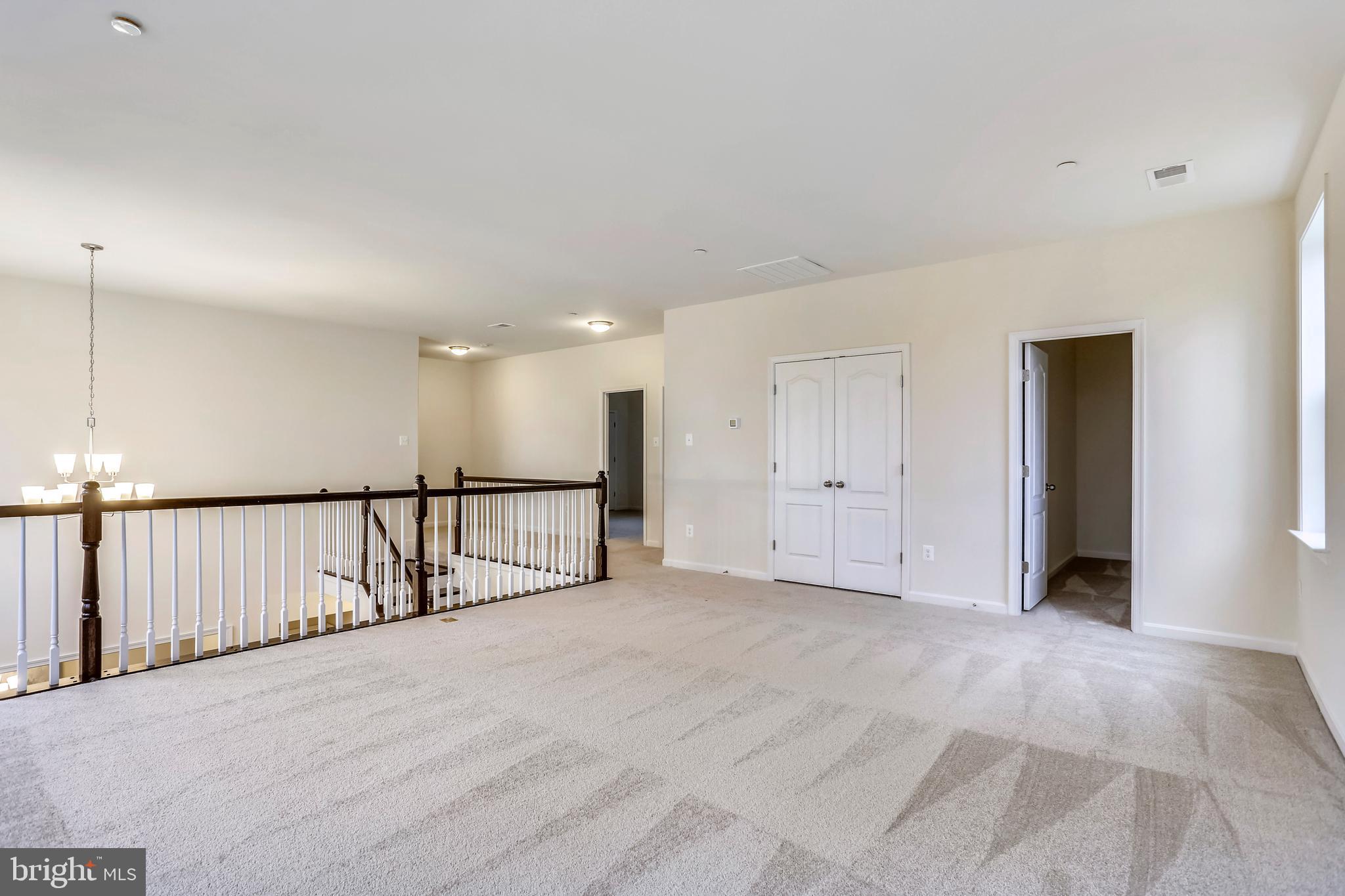 FAIRVIEW MANOR - Residential