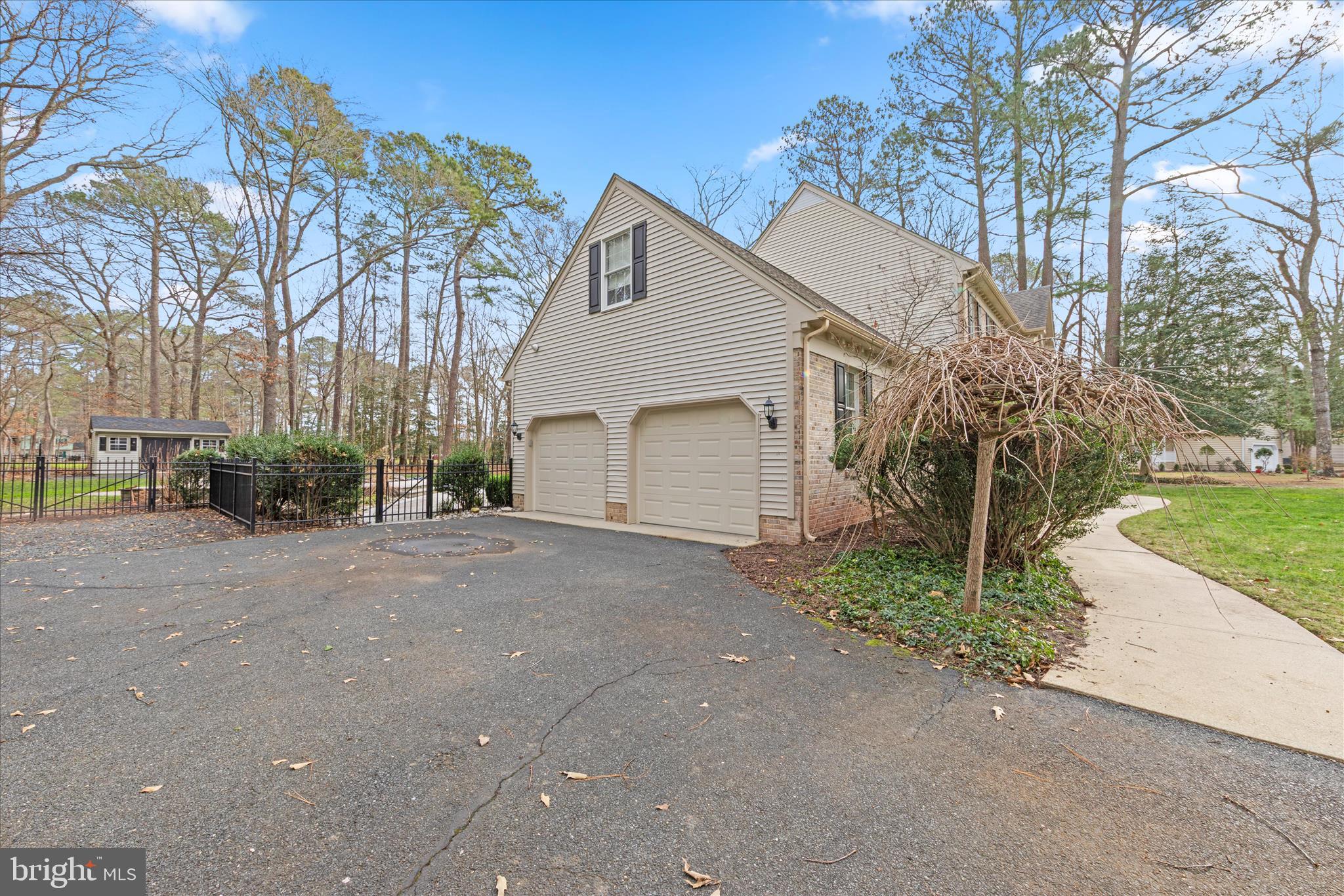 NUTTERS CROSSING - Residential