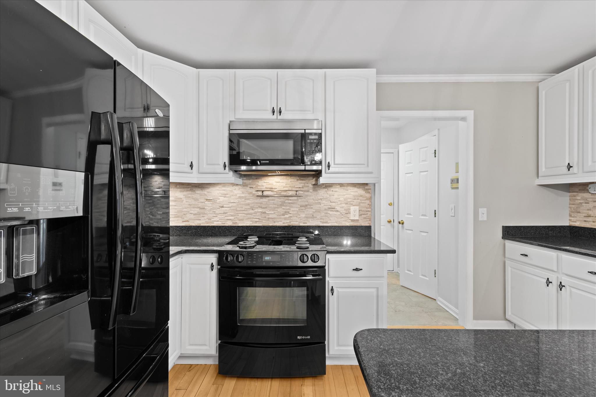 NUTTERS CROSSING - Residential