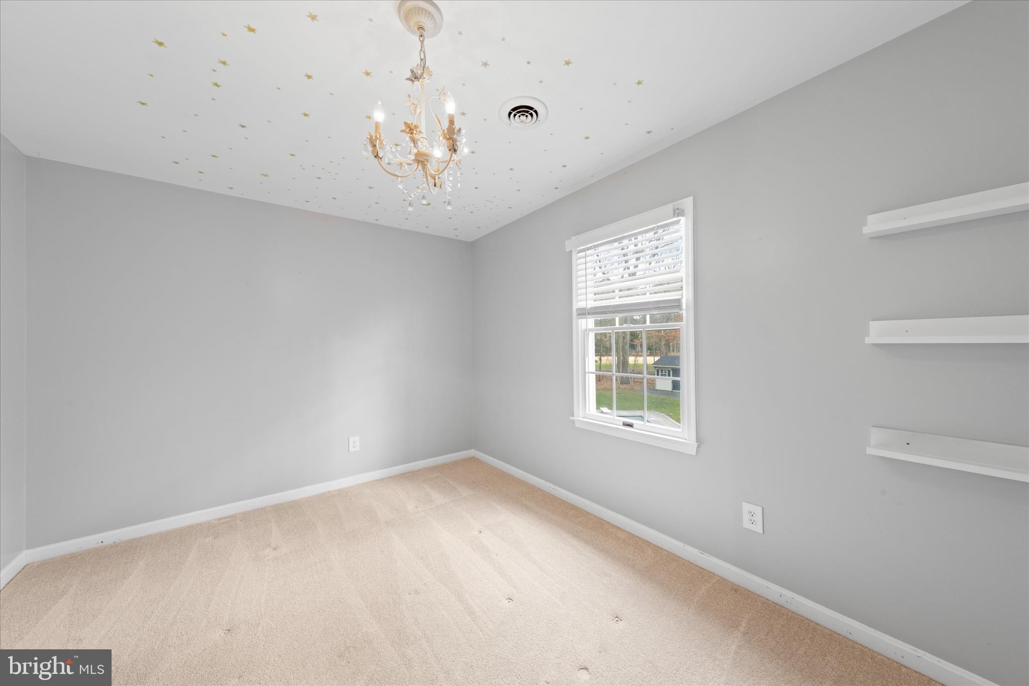 NUTTERS CROSSING - Residential