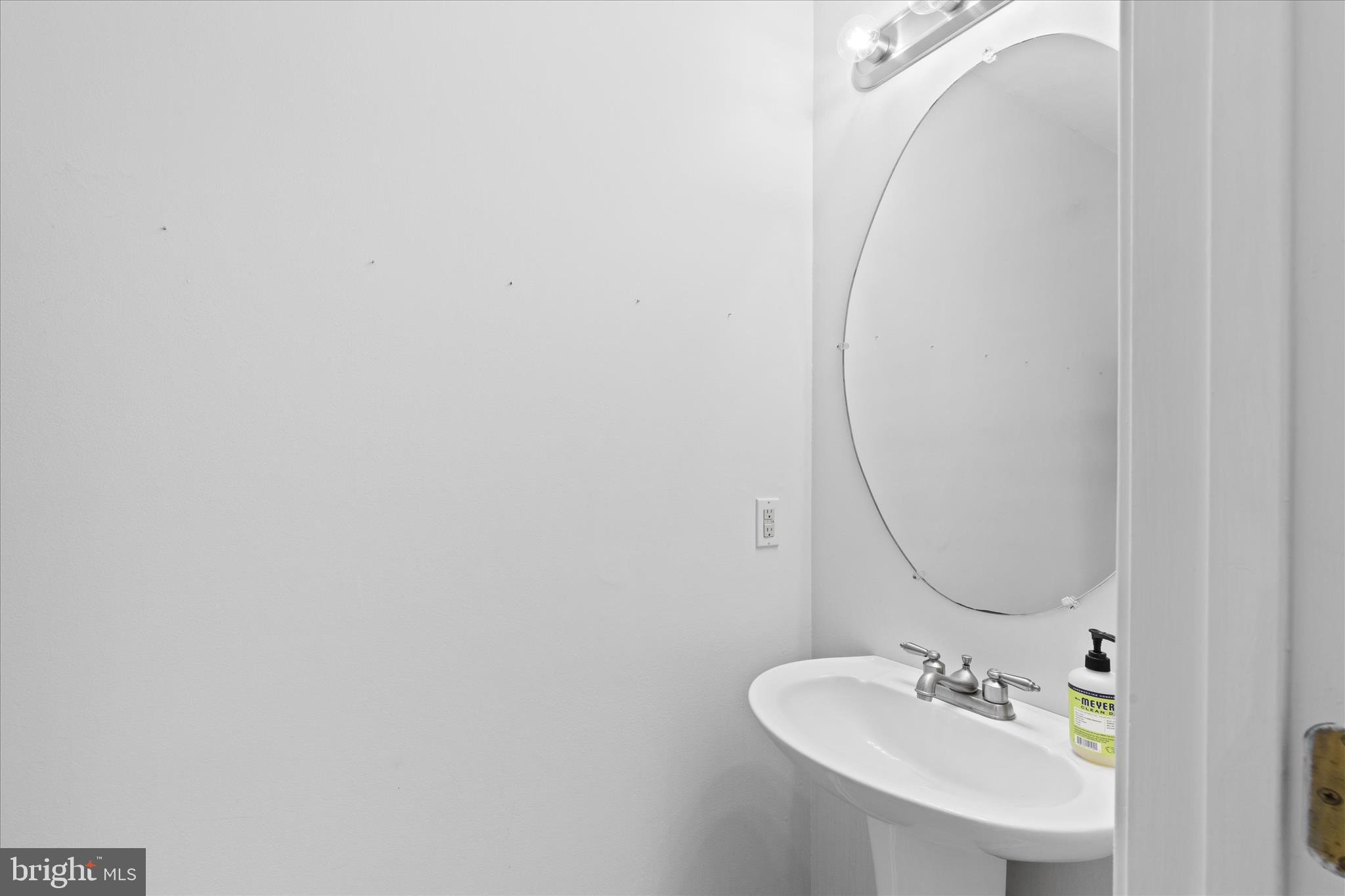 NUTTERS CROSSING - Residential