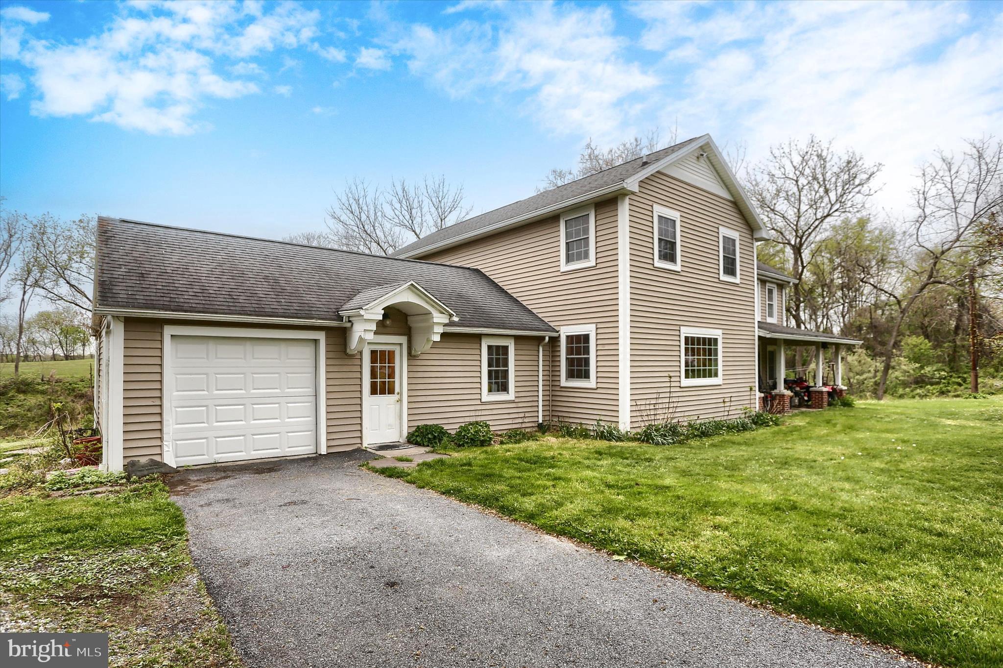59 HILLYMEDE ROAD