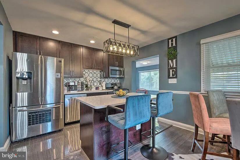 CORAL HILLS - Residential Lease