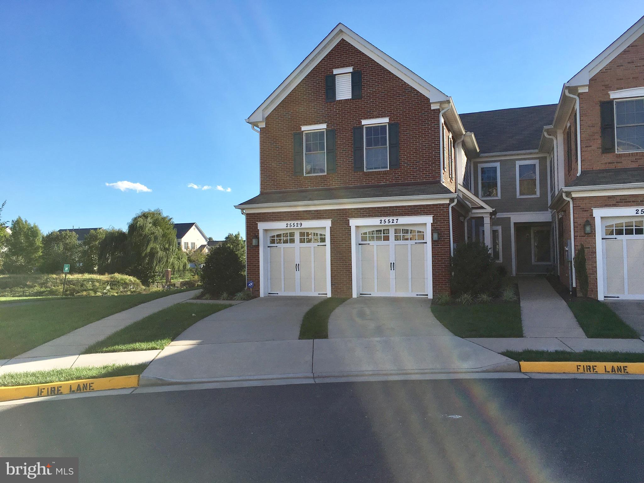 VILLAS AT EASTGATE CONDO - Residential Lease