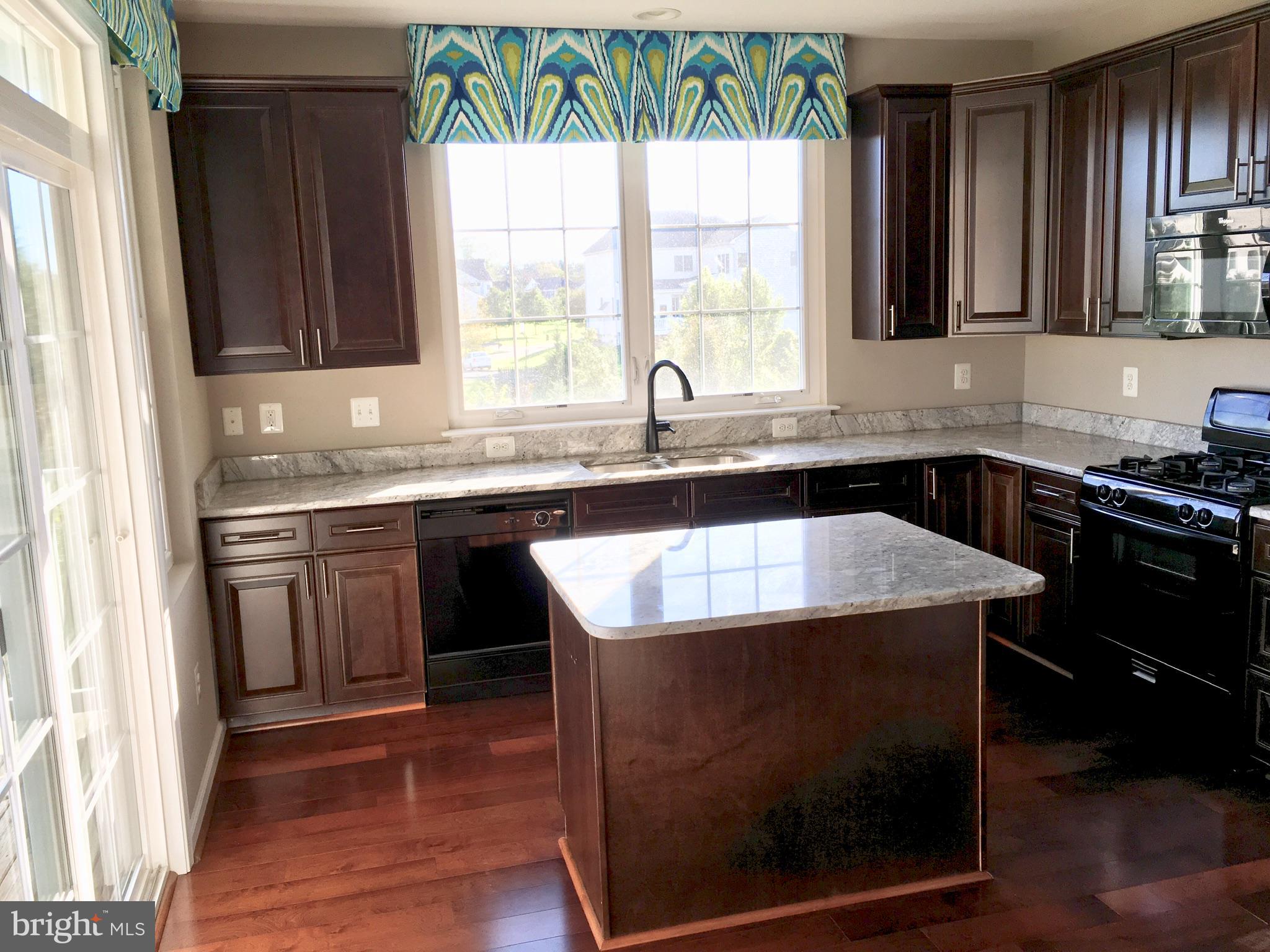 VILLAS AT EASTGATE CONDO - Residential Lease