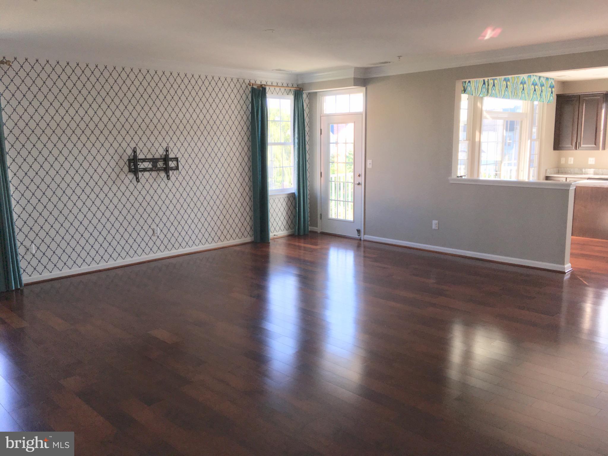 VILLAS AT EASTGATE CONDO - Residential Lease