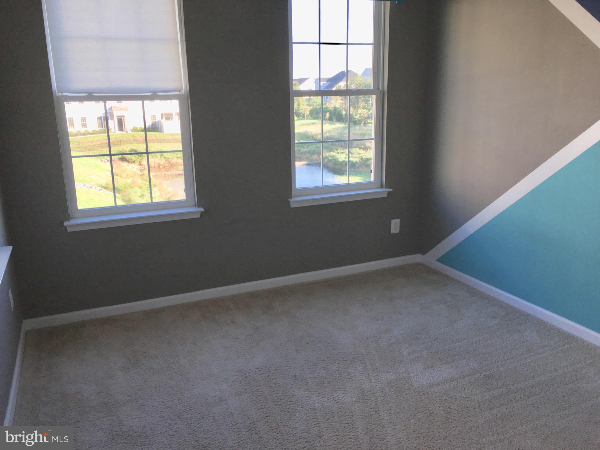 VILLAS AT EASTGATE CONDO - Residential Lease