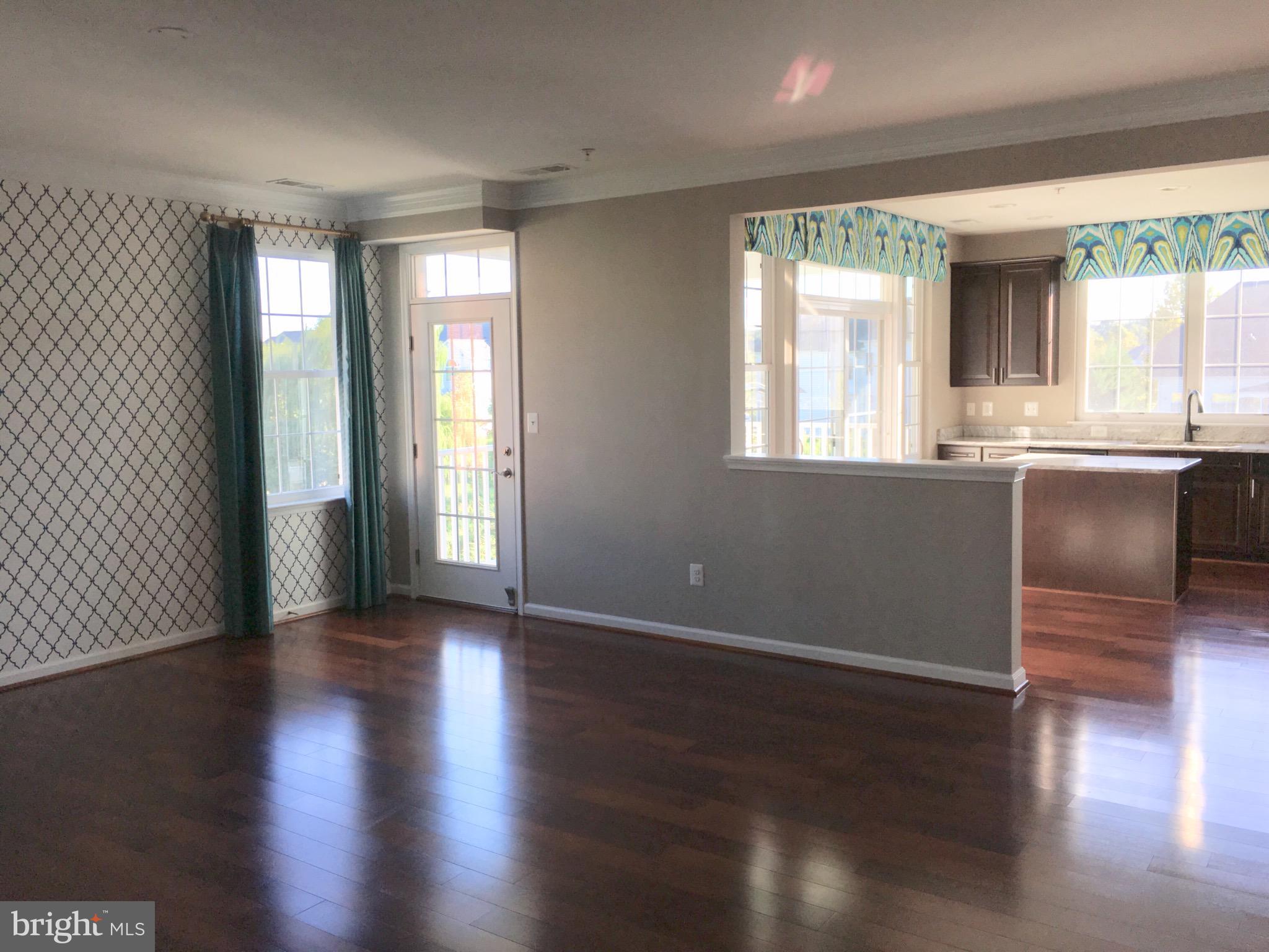 VILLAS AT EASTGATE CONDO - Residential Lease