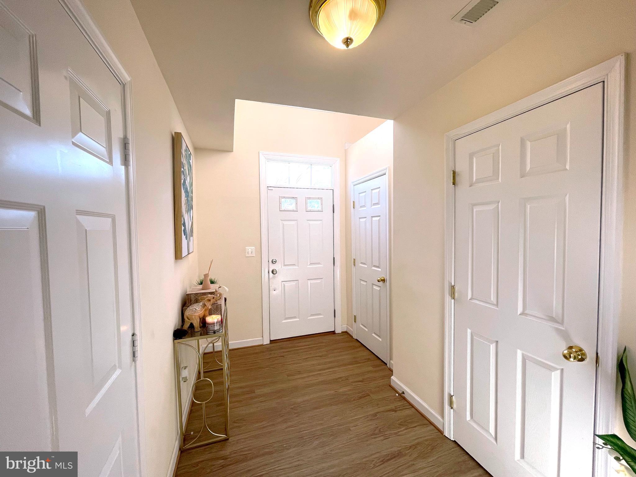 VILLAS ON WATERS EDGE - Residential Lease