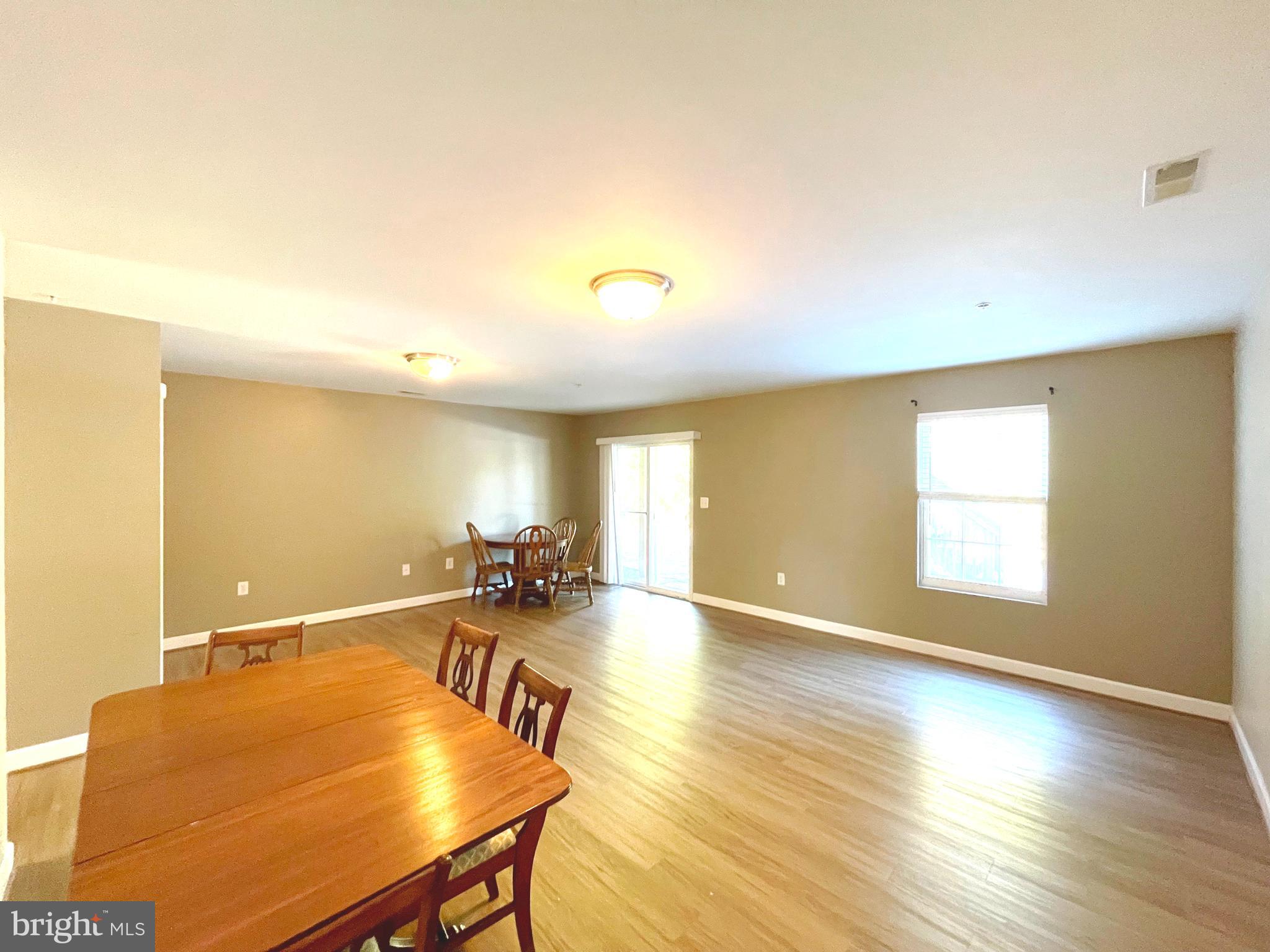 VILLAS ON WATERS EDGE - Residential Lease