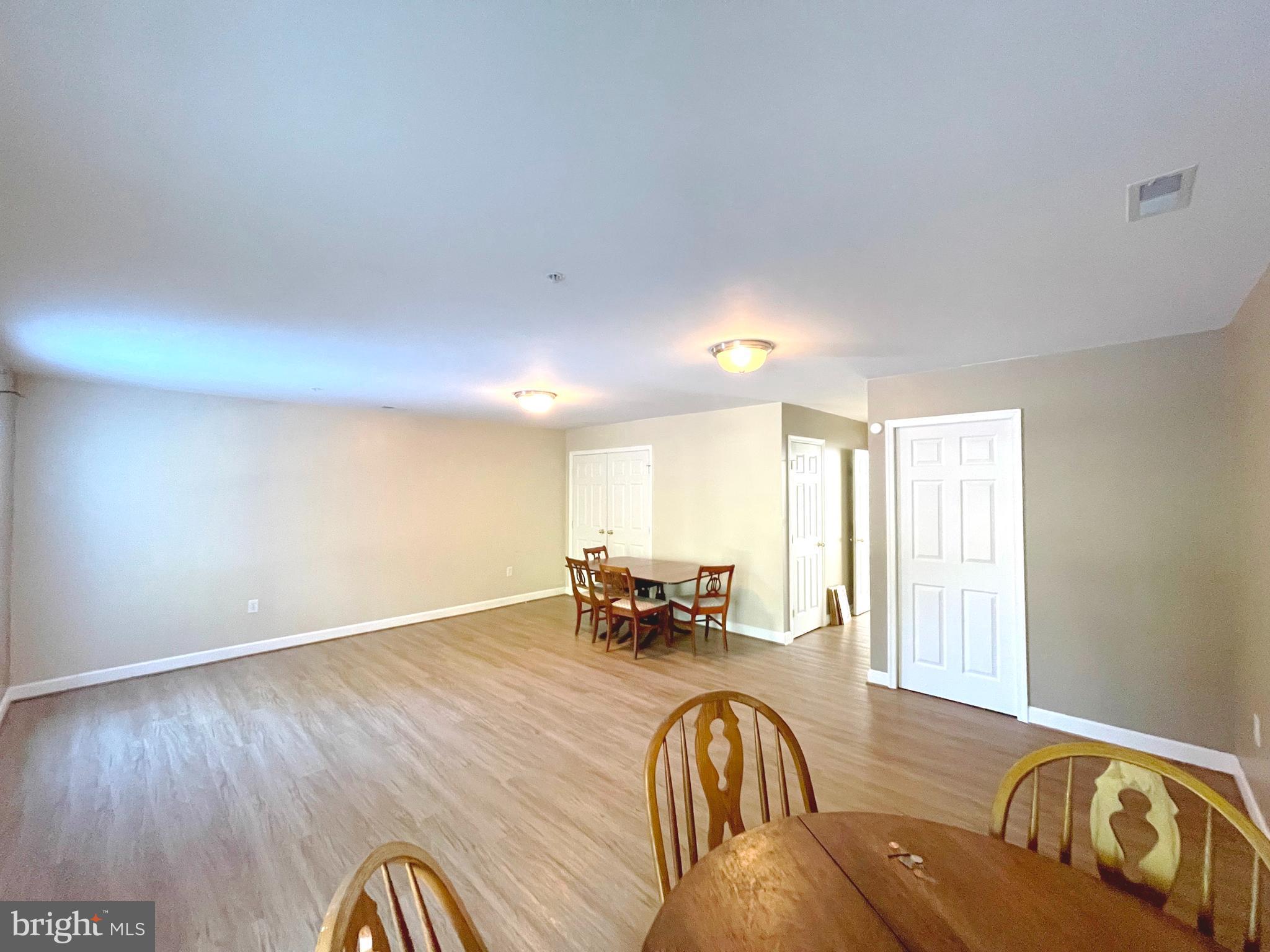 VILLAS ON WATERS EDGE - Residential Lease